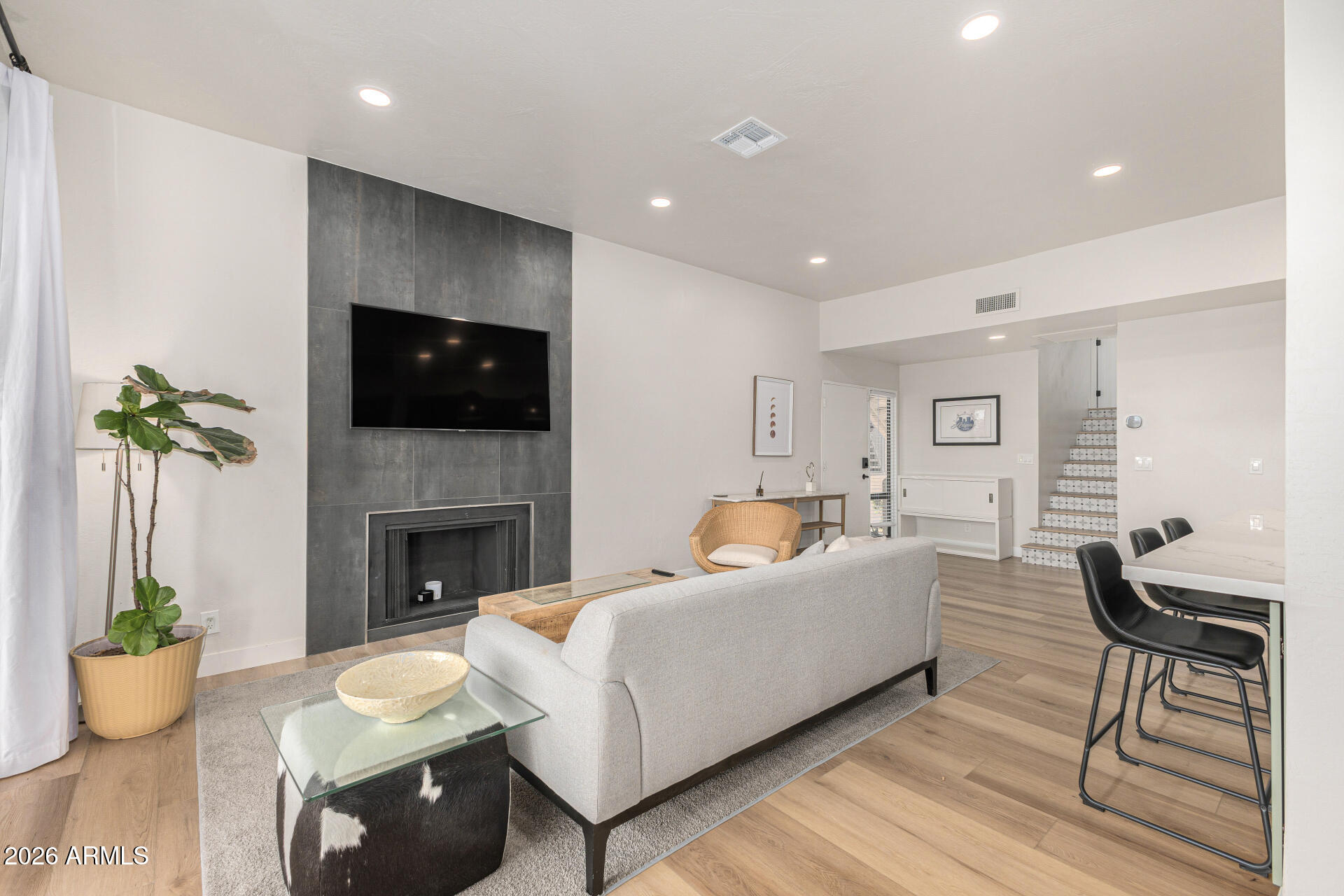 1209 E NORTHSHORE Drive 138