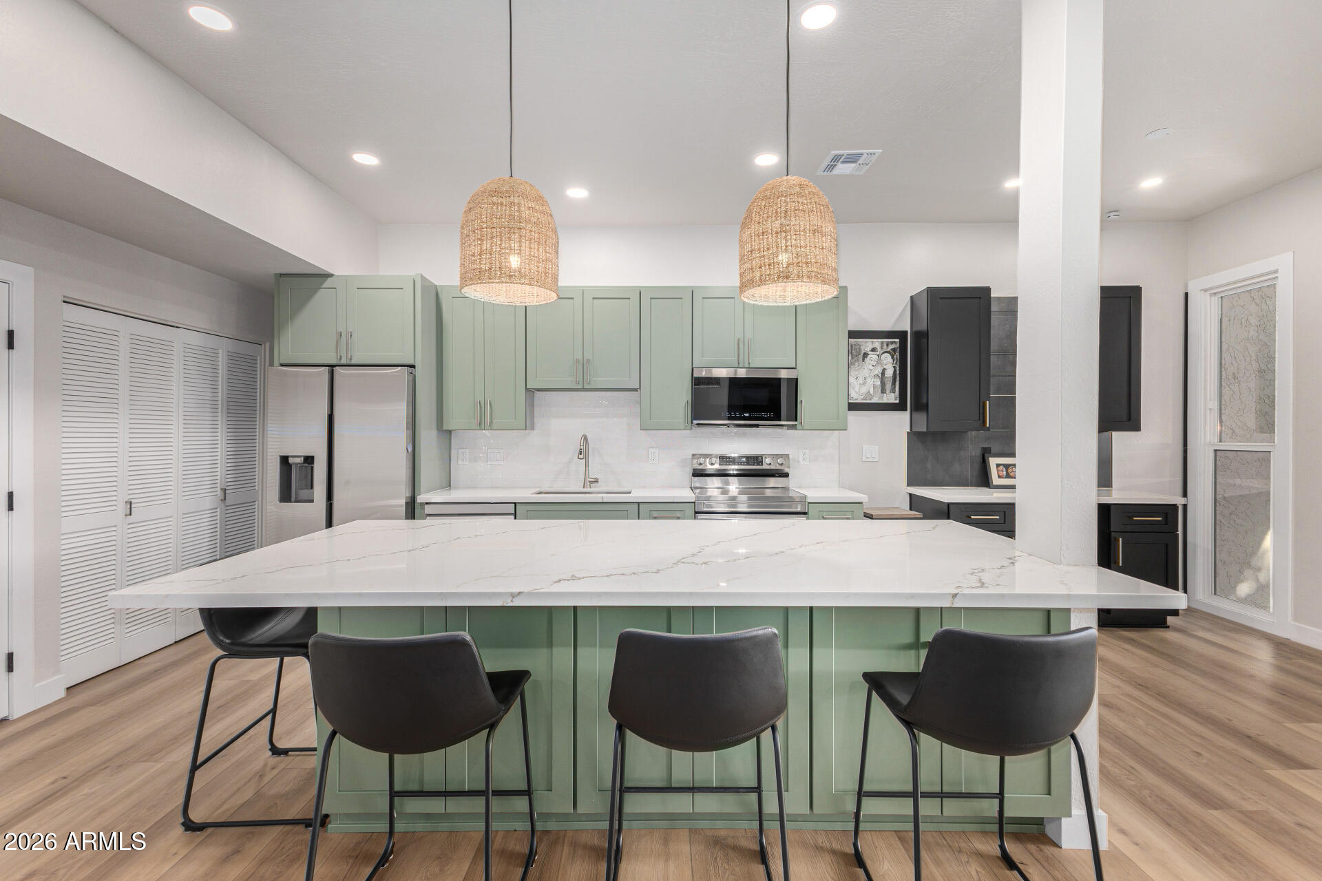 1209 E NORTHSHORE Drive 138