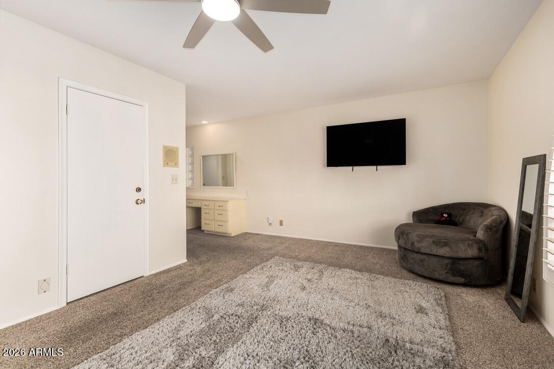 1017 E SANDPIPER Drive