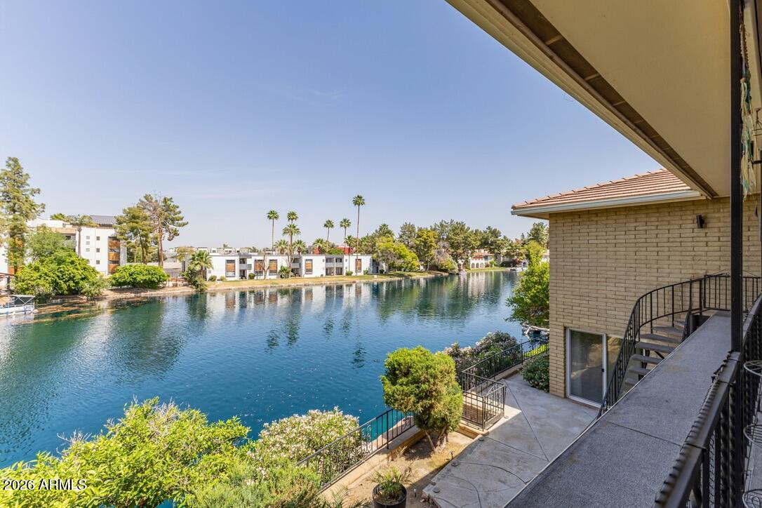 1017 E SANDPIPER Drive