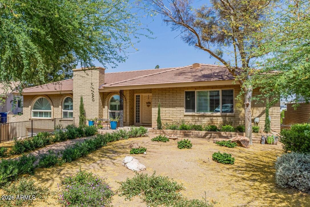 1017 E SANDPIPER Drive