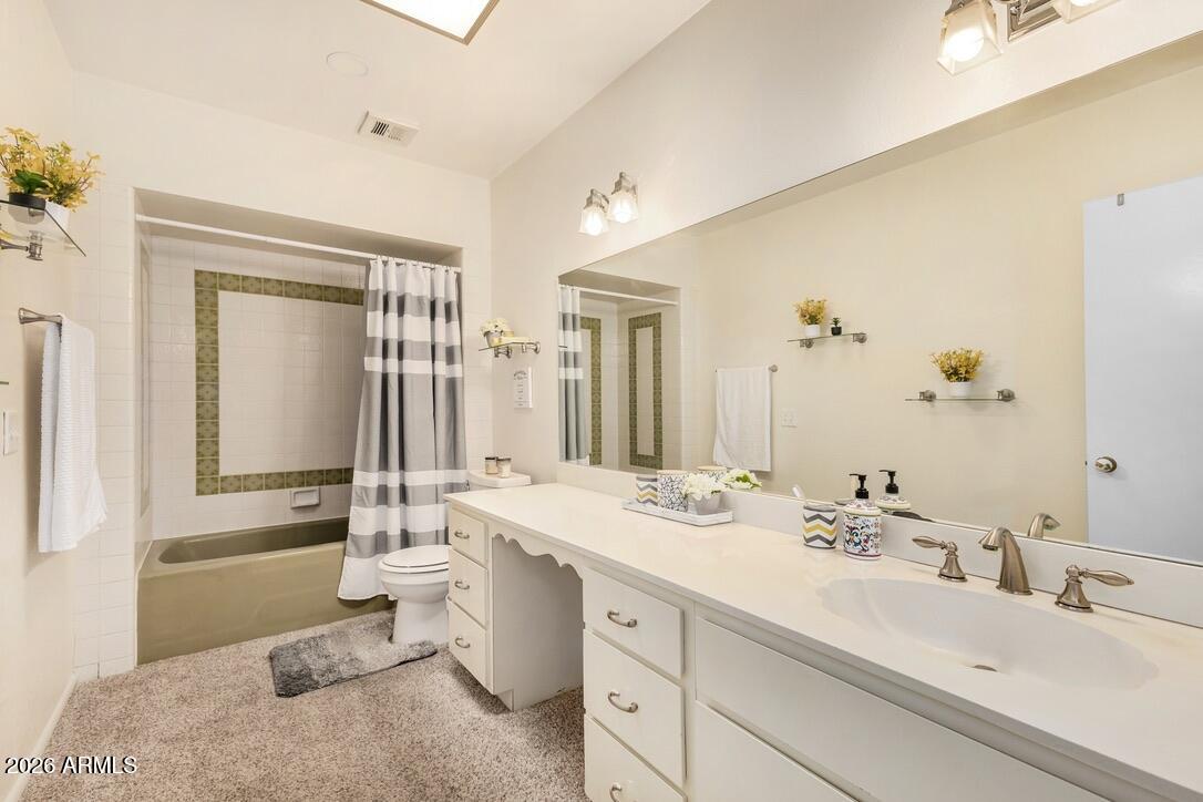 1017 E SANDPIPER Drive