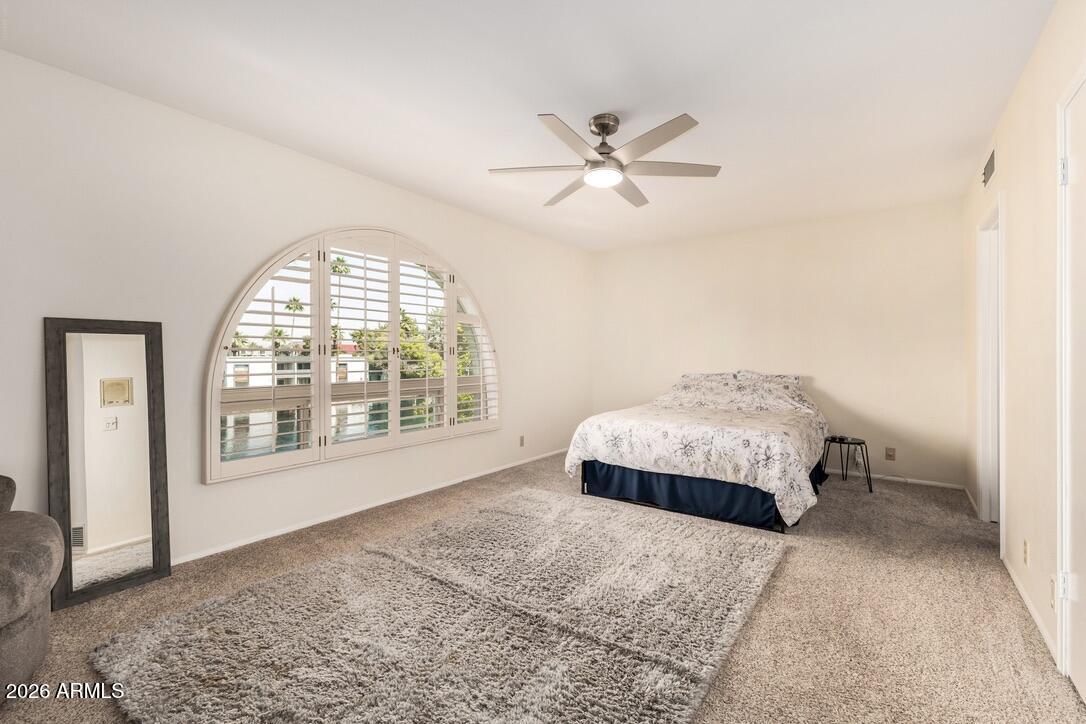 1017 E SANDPIPER Drive