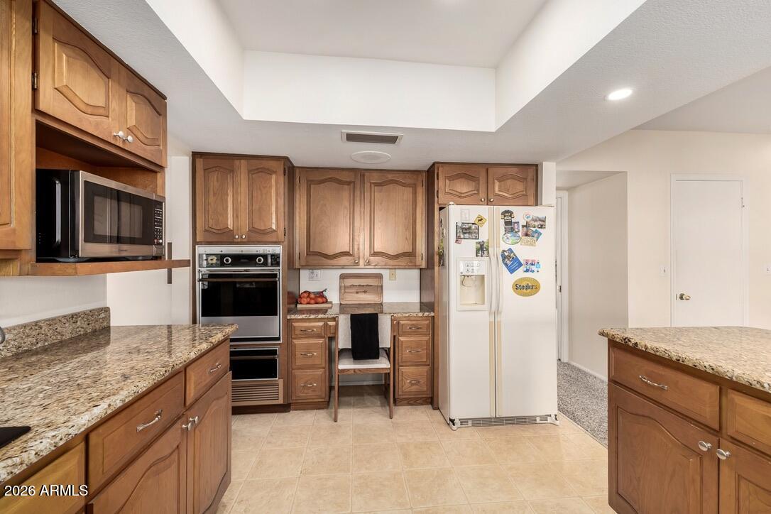 1017 E SANDPIPER Drive