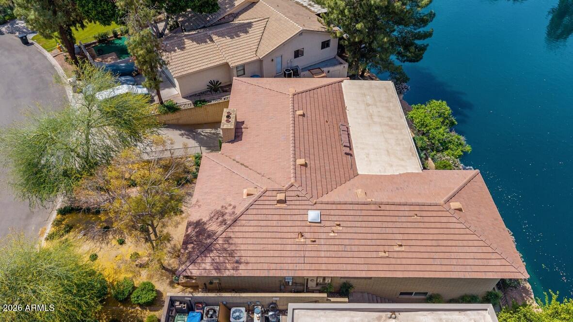 1017 E SANDPIPER Drive