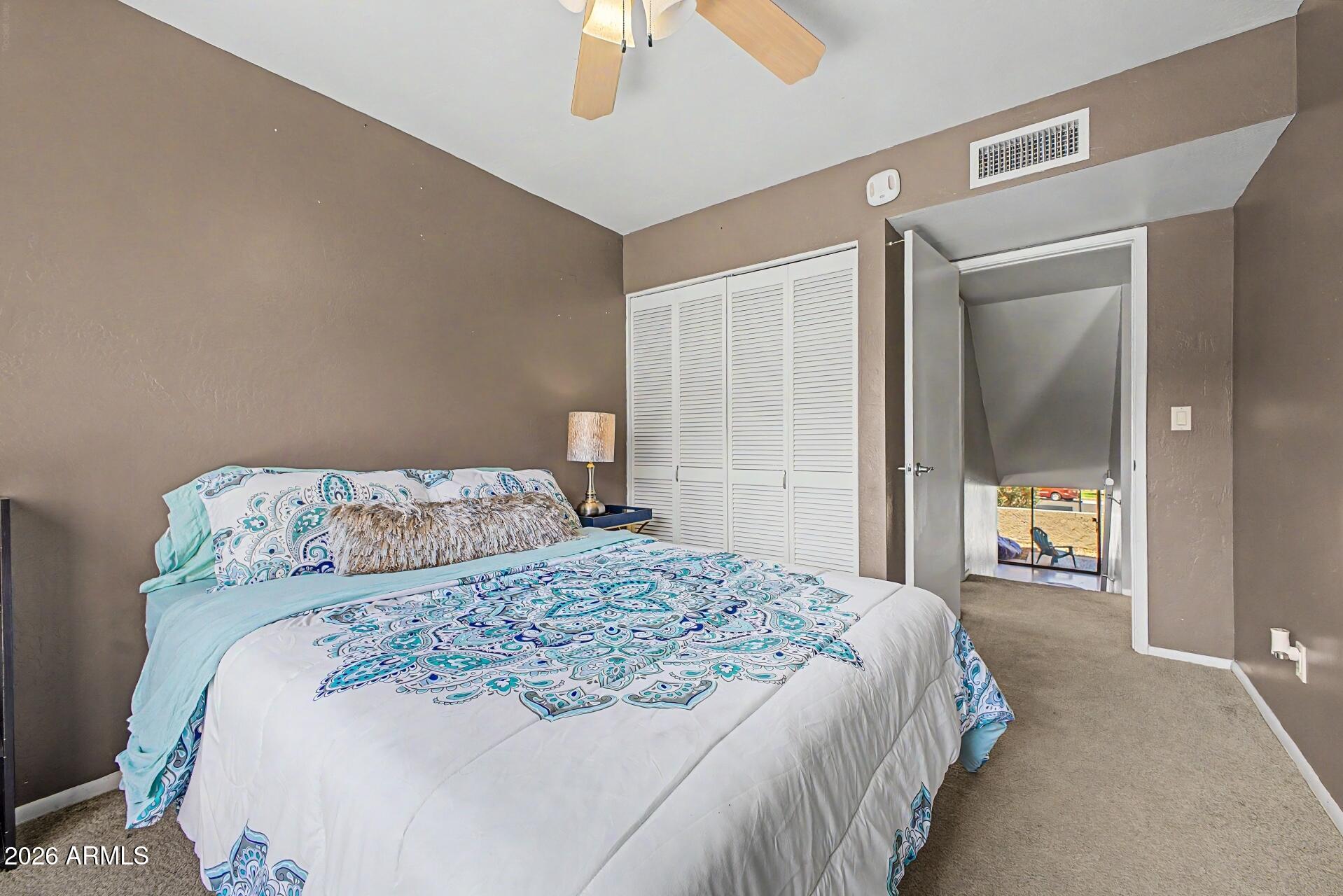 1205 E NORTHSHORE Drive 121