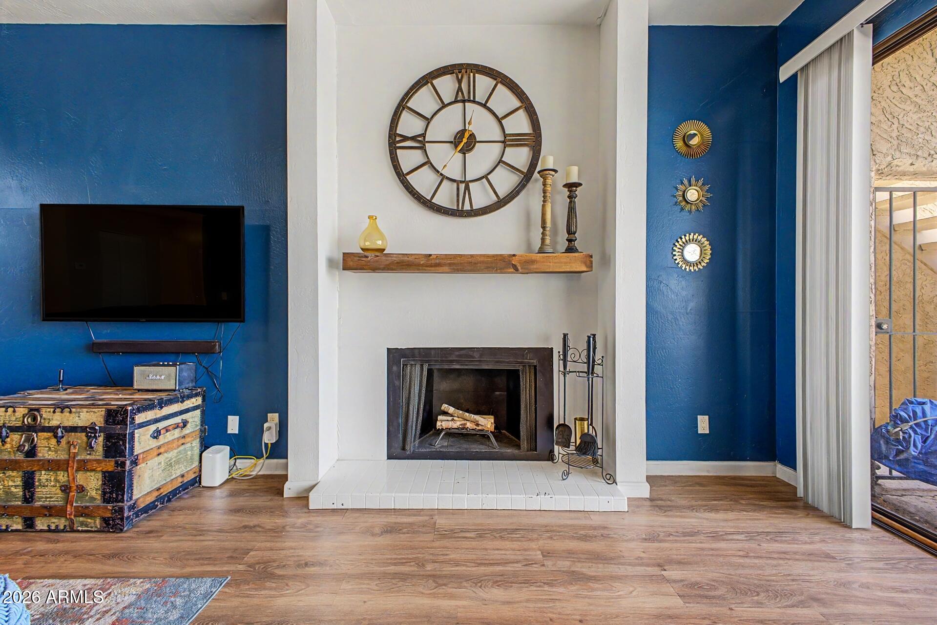 1205 E NORTHSHORE Drive 121