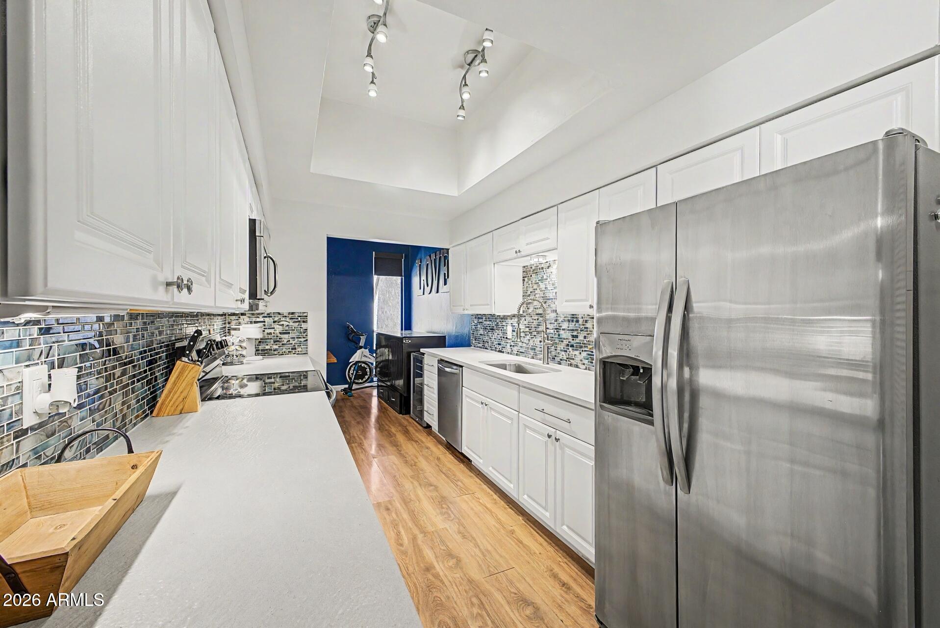 1205 E NORTHSHORE Drive 121