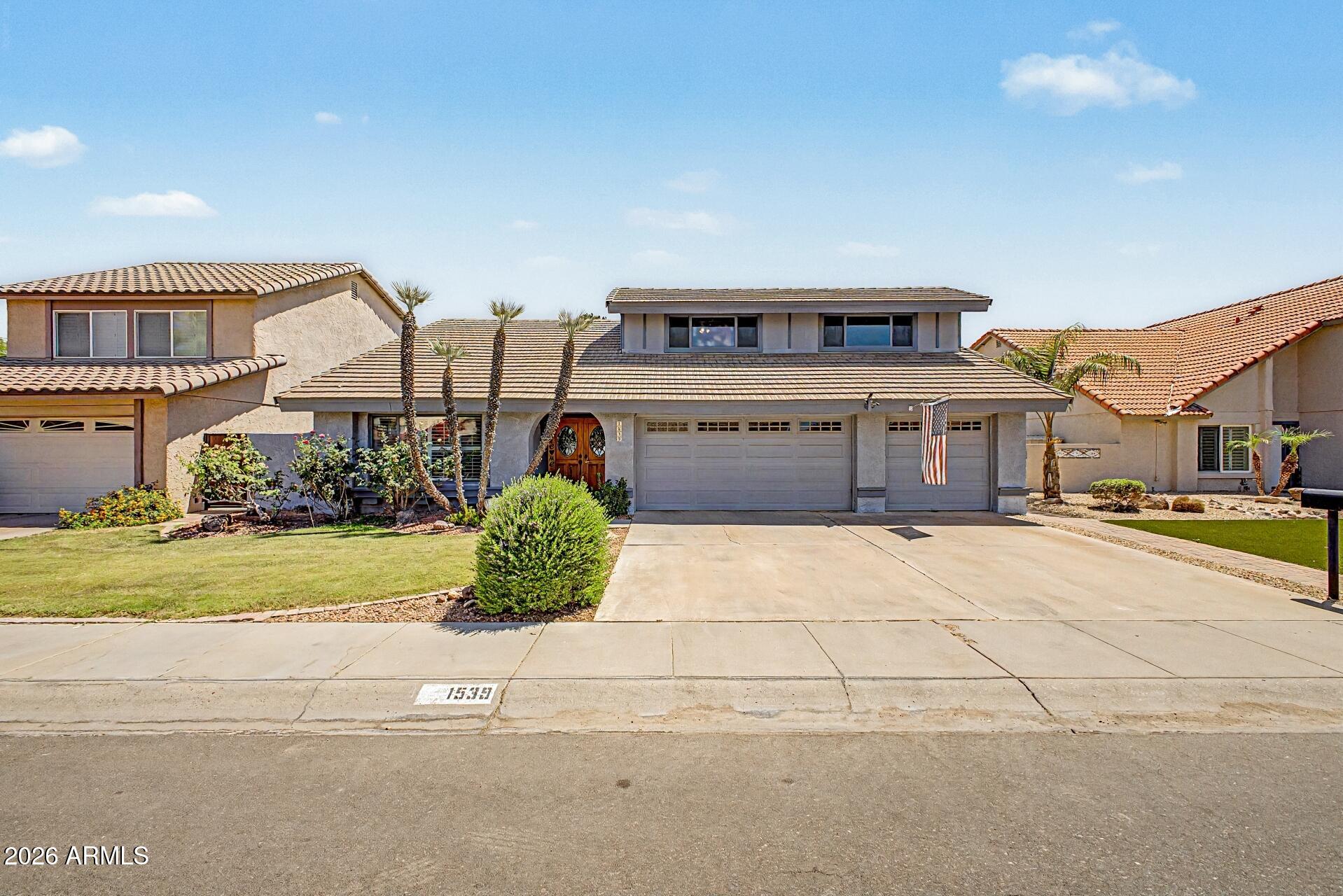 1539 E WESTWIND Way