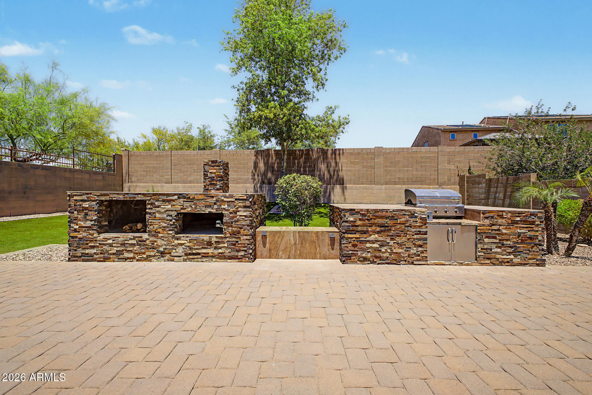 3770 W ARACELY Drive