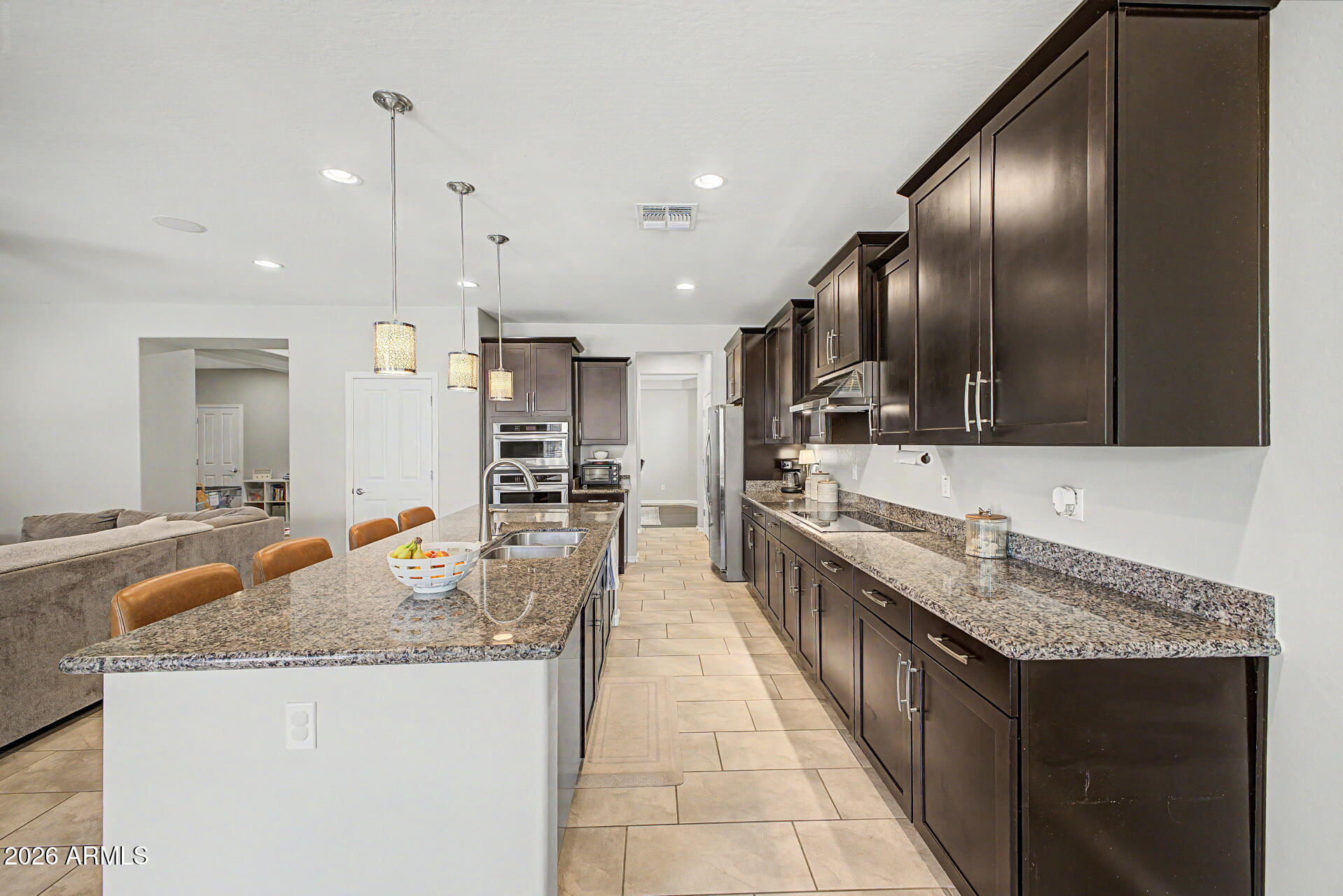 3770 W ARACELY Drive