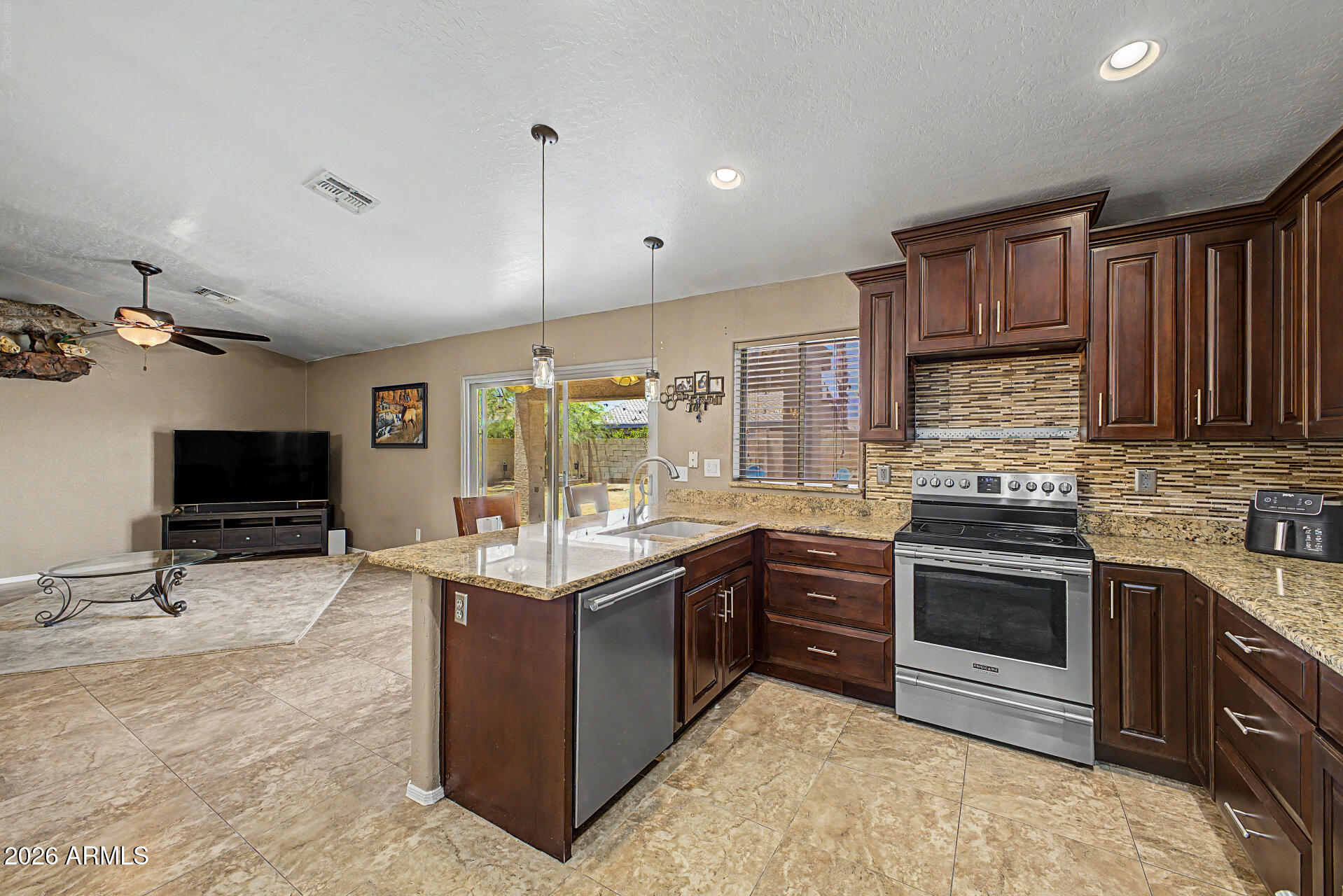 13256 W DESERT ROCK Drive