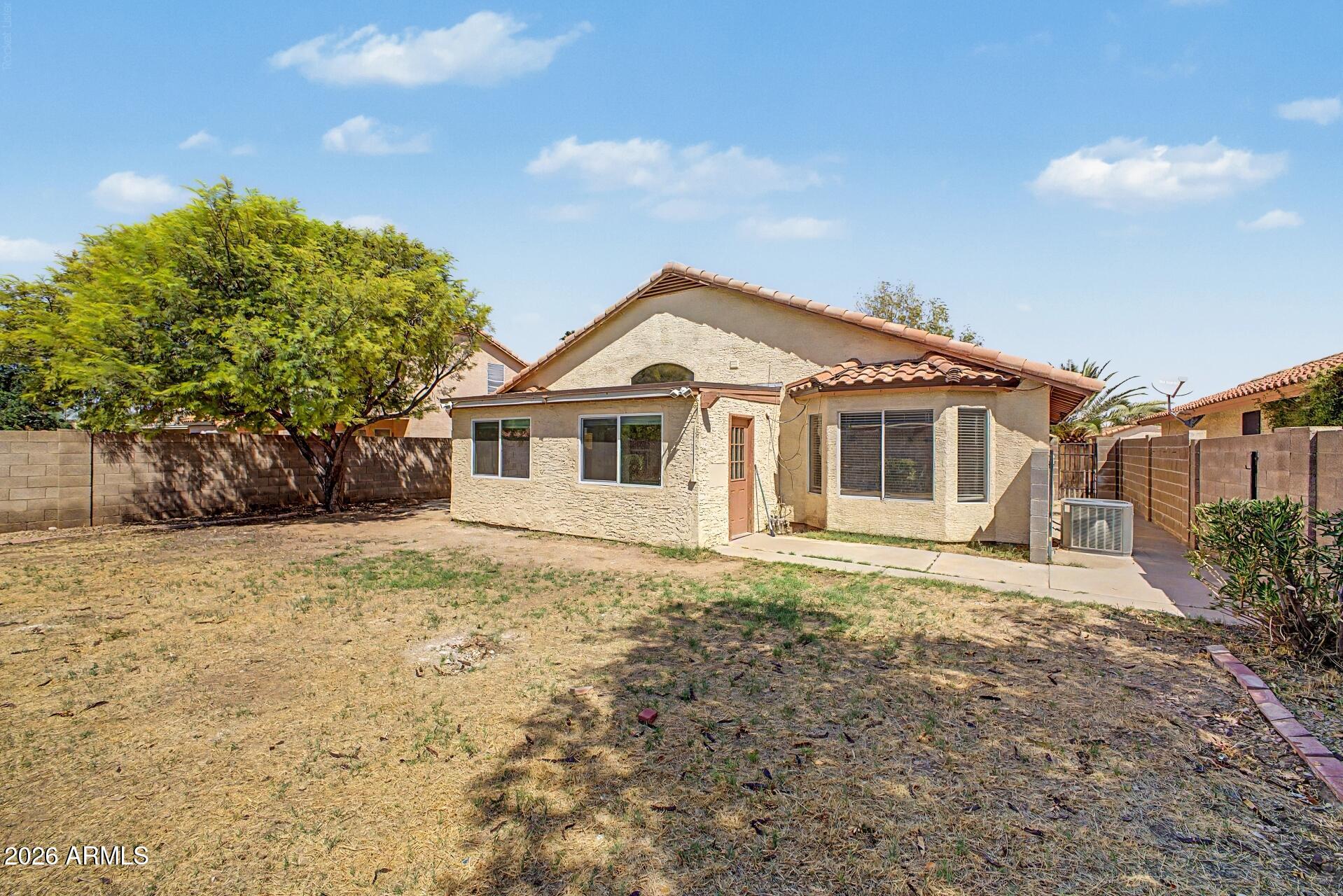 5963 W MERCURY Way