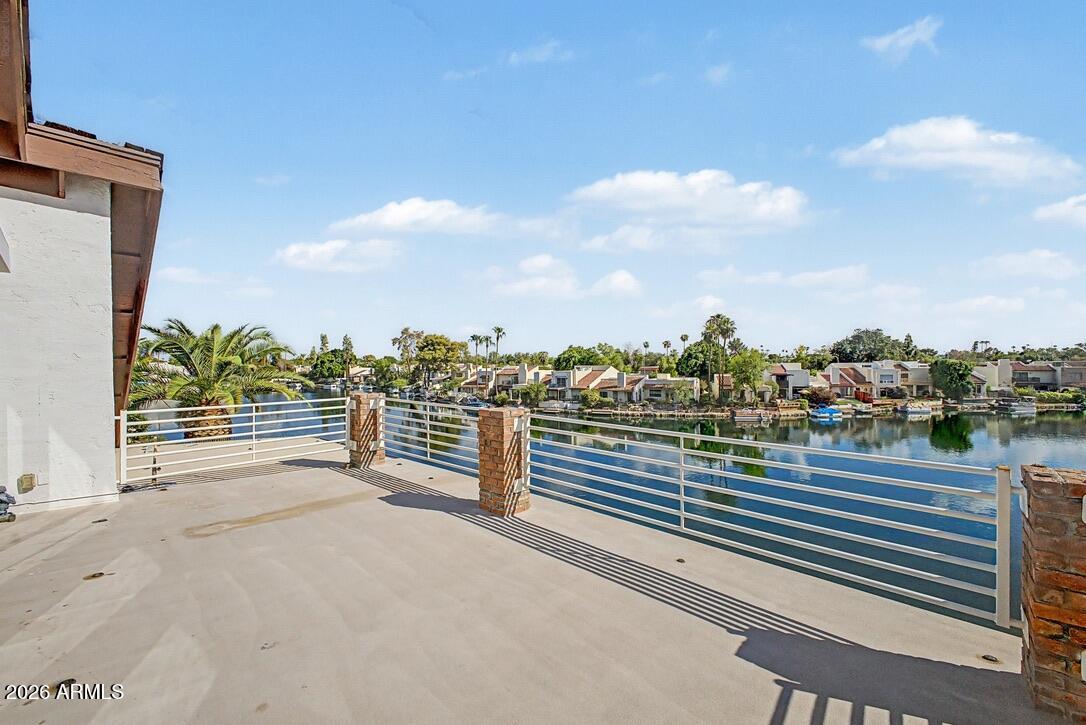 1071 E SANDPIPER Drive