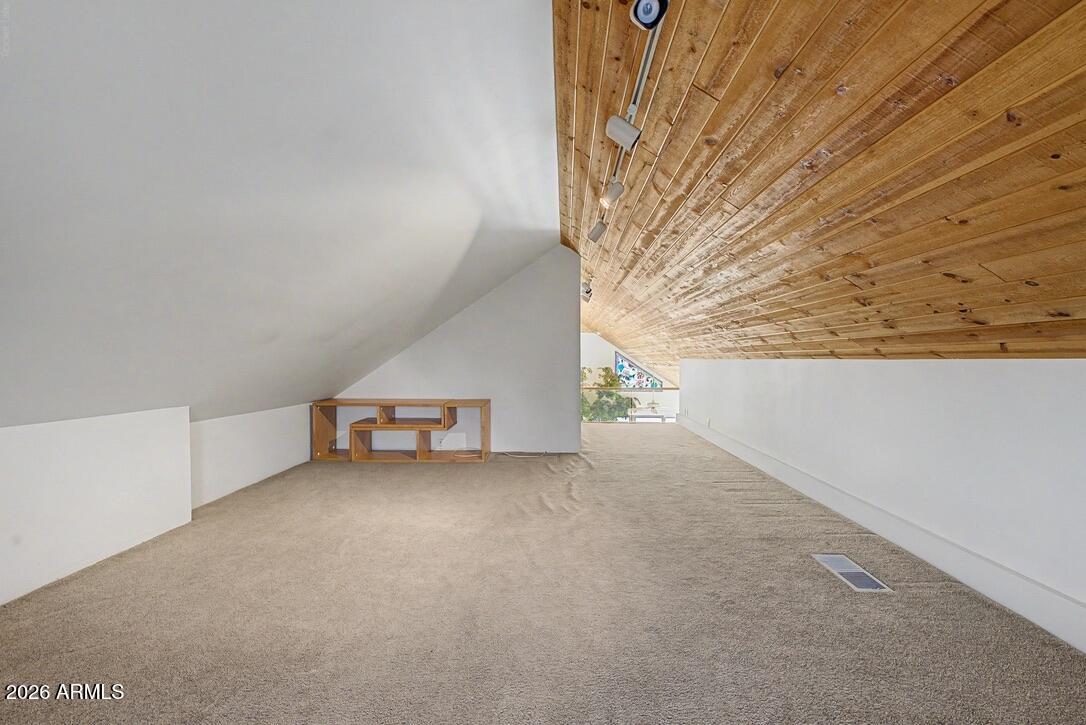1071 E SANDPIPER Drive