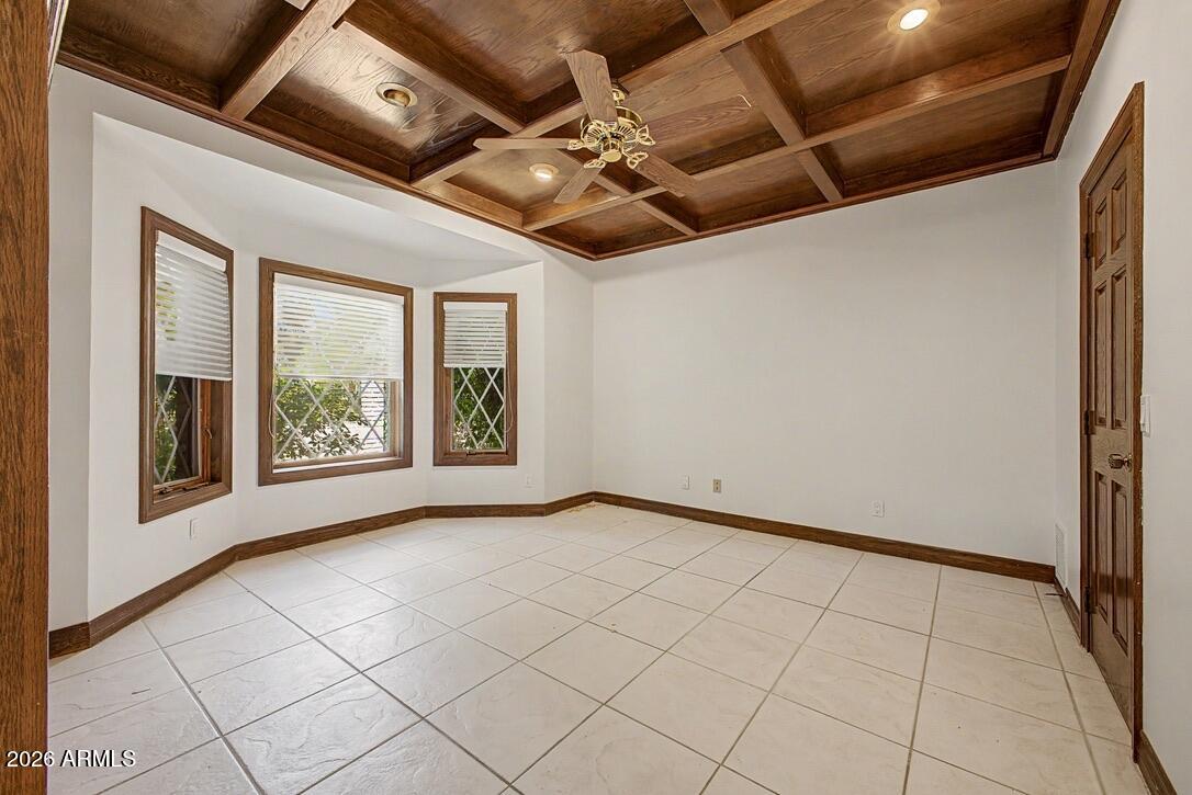 1071 E SANDPIPER Drive