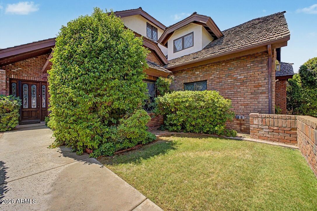 1071 E SANDPIPER Drive