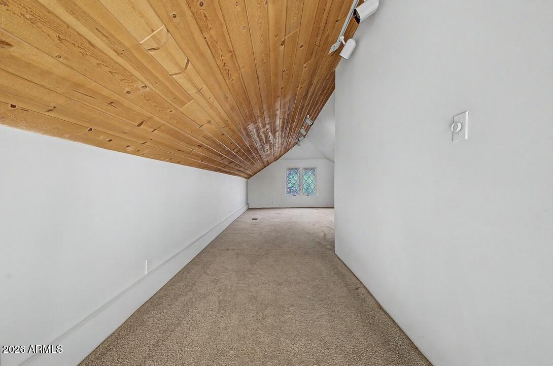 1071 E SANDPIPER Drive
