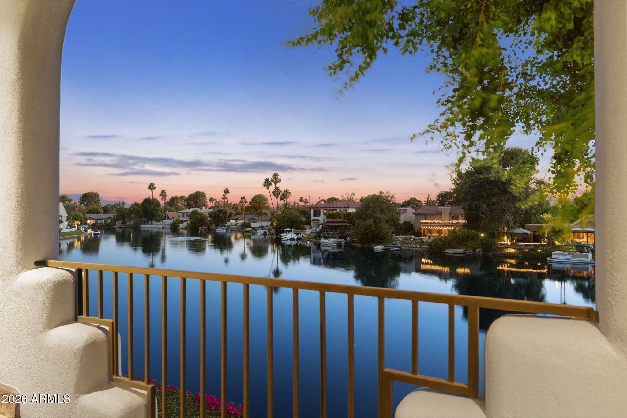 1053 E SANDPIPER Drive