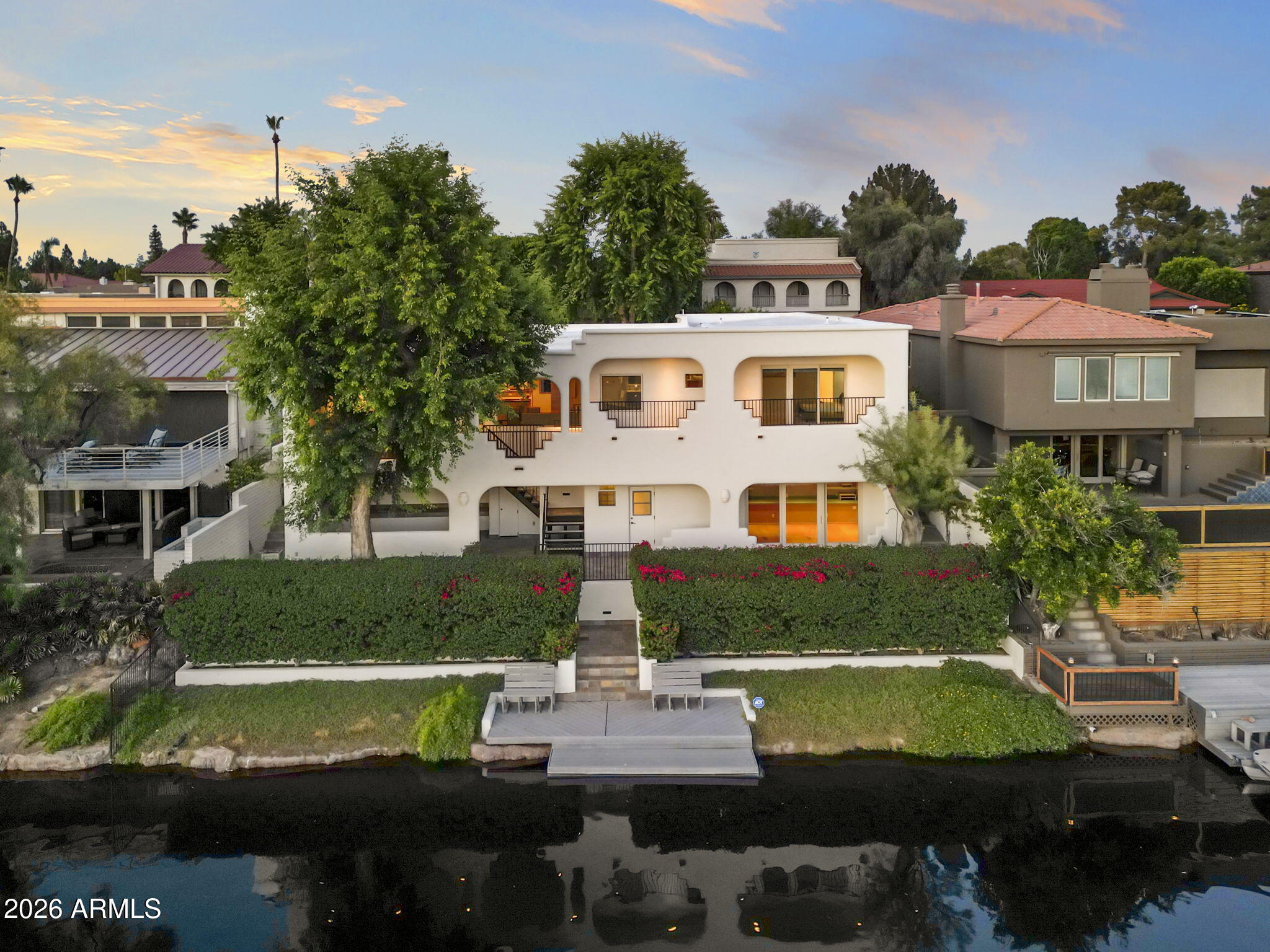 1053 E SANDPIPER Drive