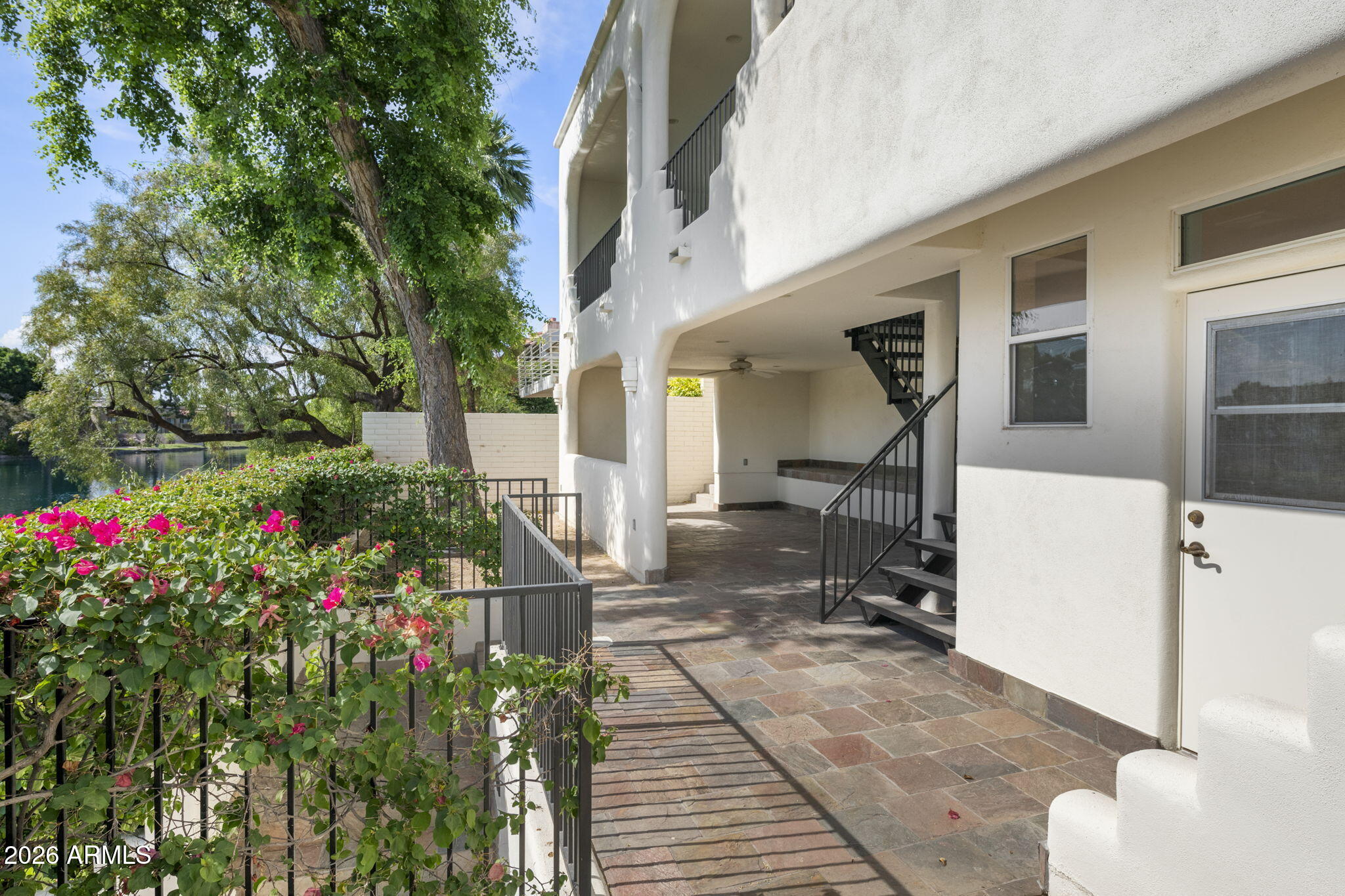 1053 E SANDPIPER Drive