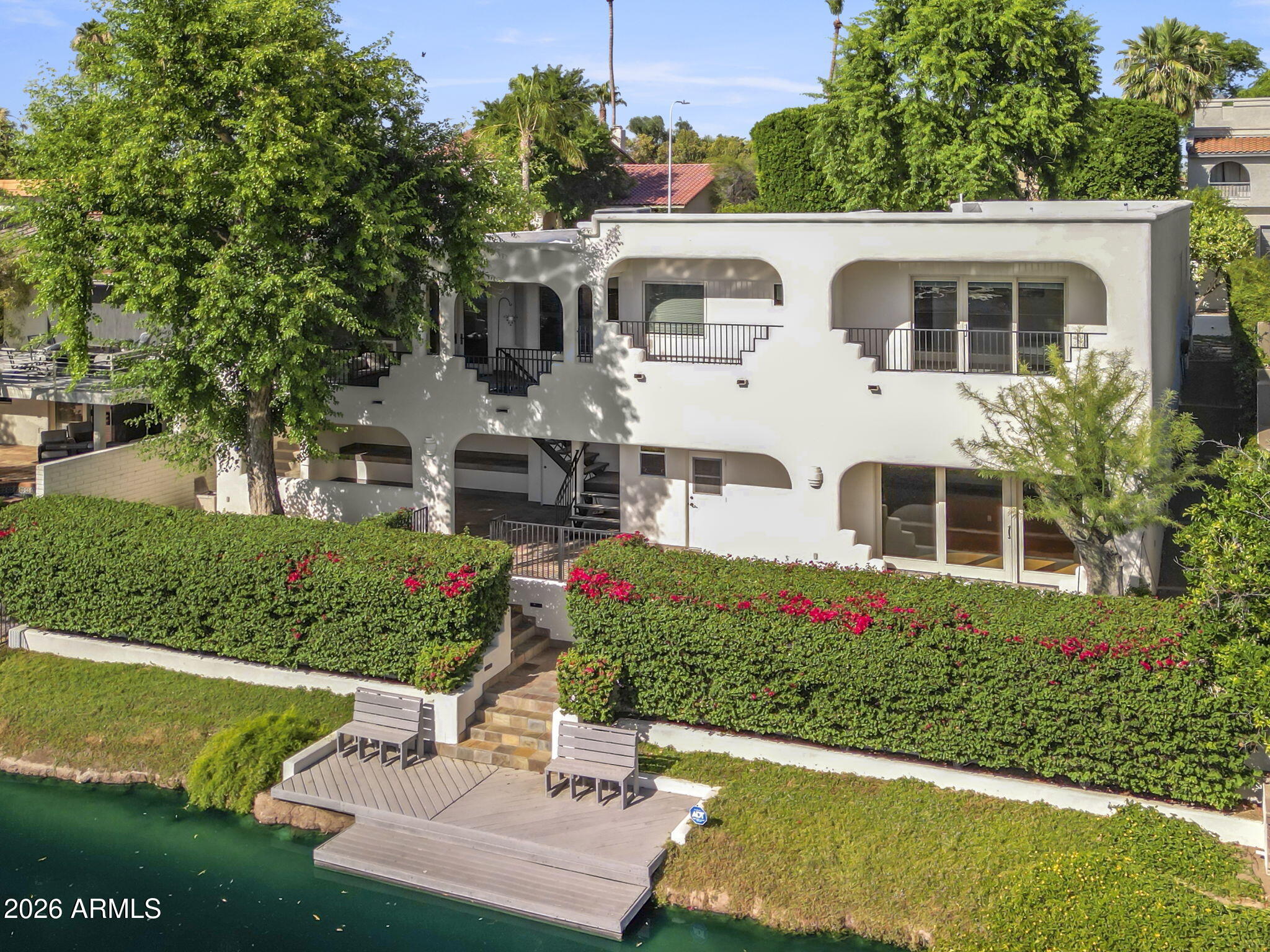 1053 E SANDPIPER Drive