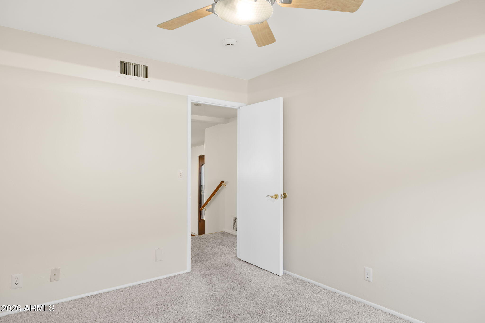 1053 E SANDPIPER Drive