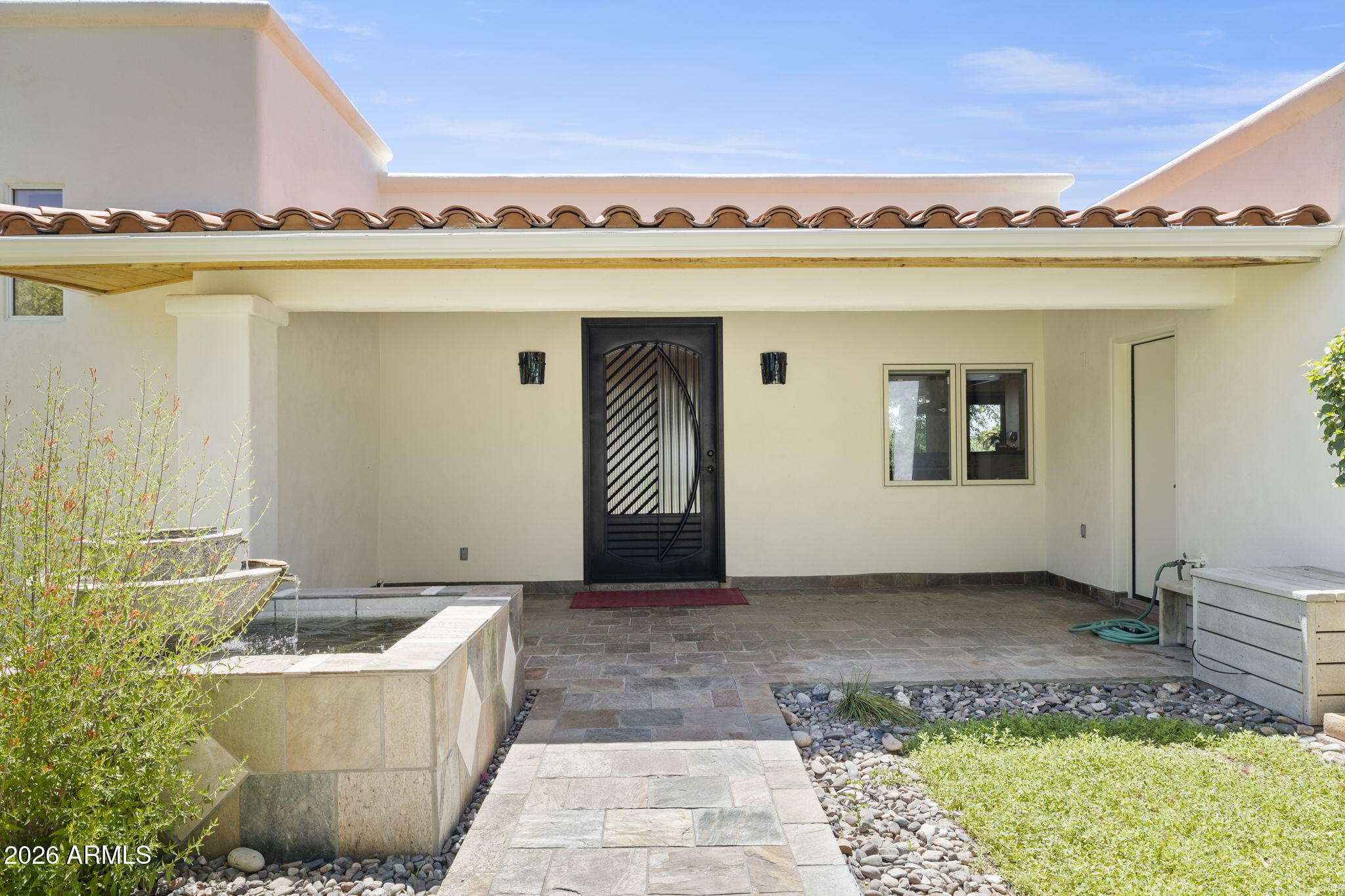 1053 E SANDPIPER Drive