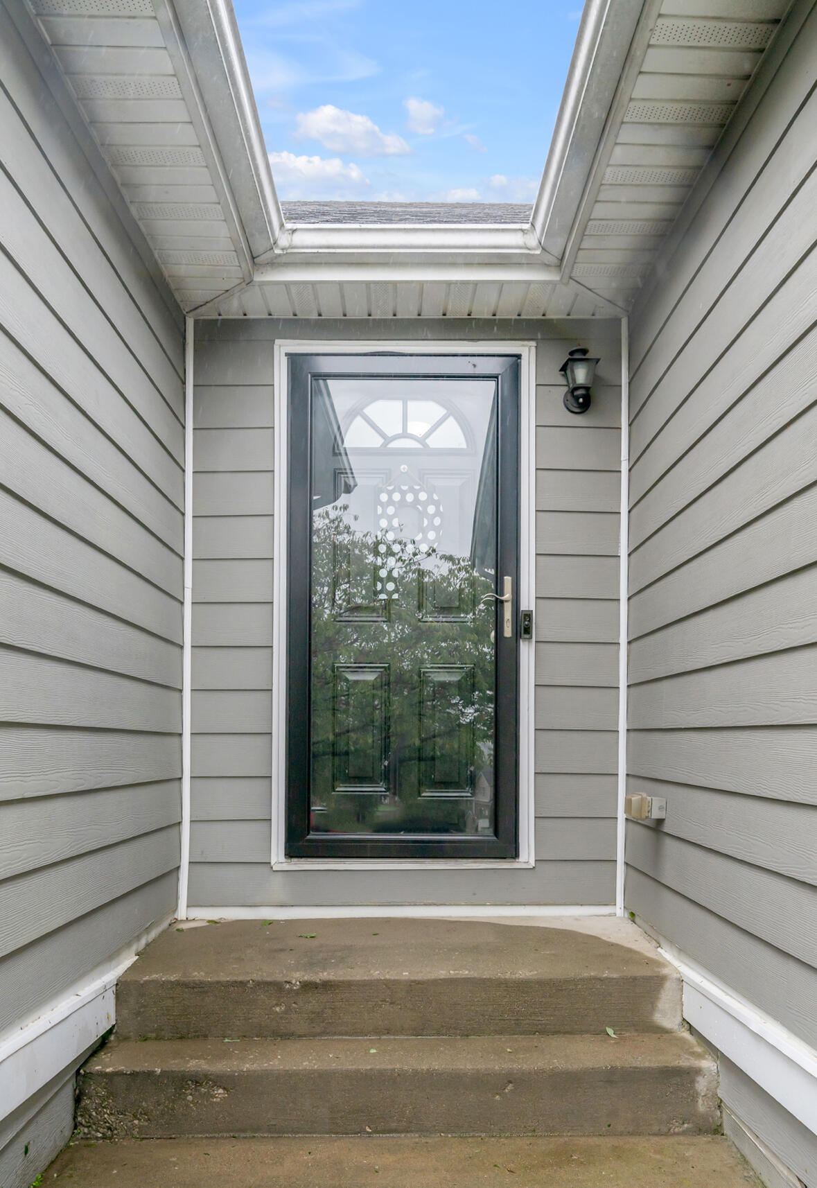 145 Florence Court