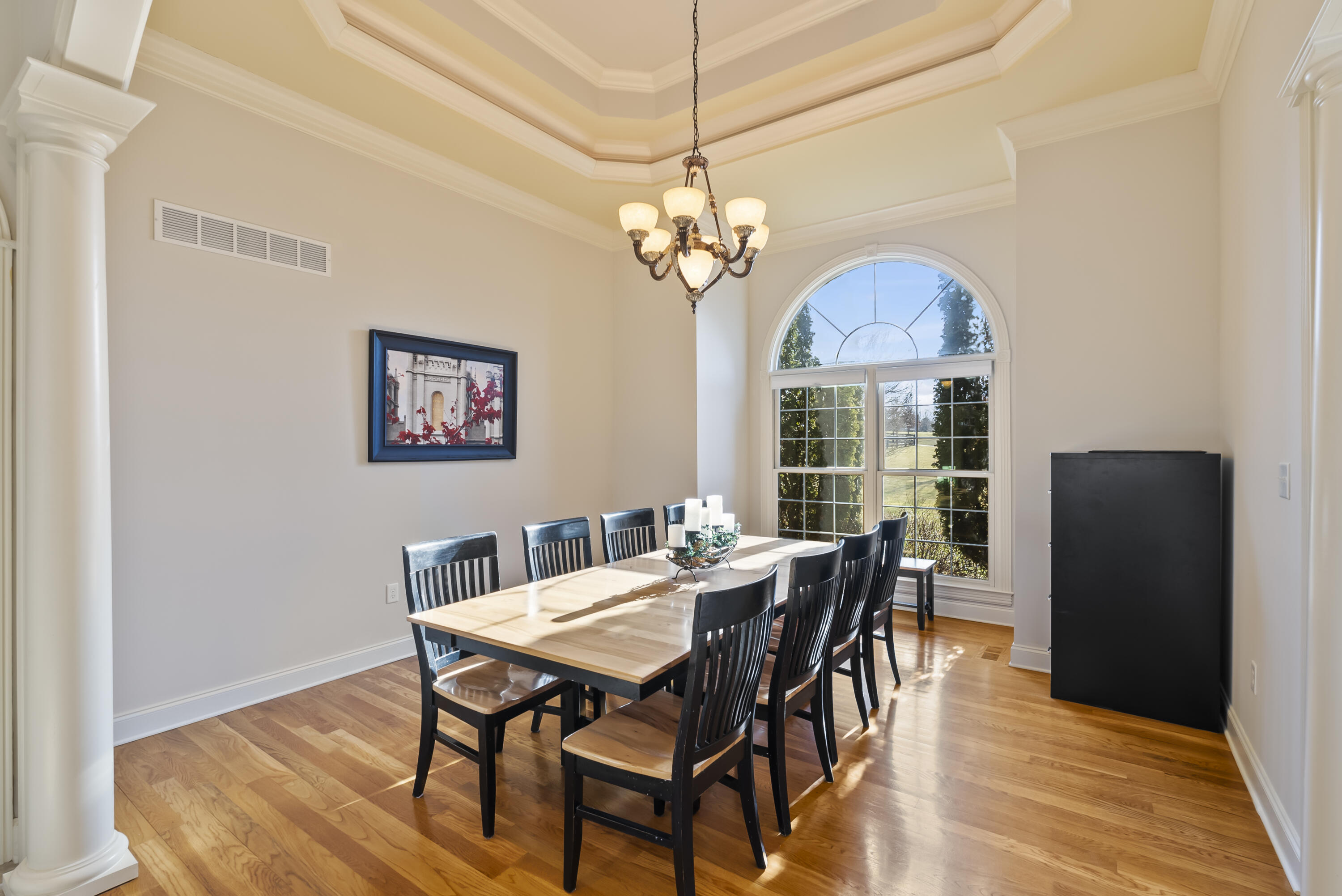 127 King Fisher Way