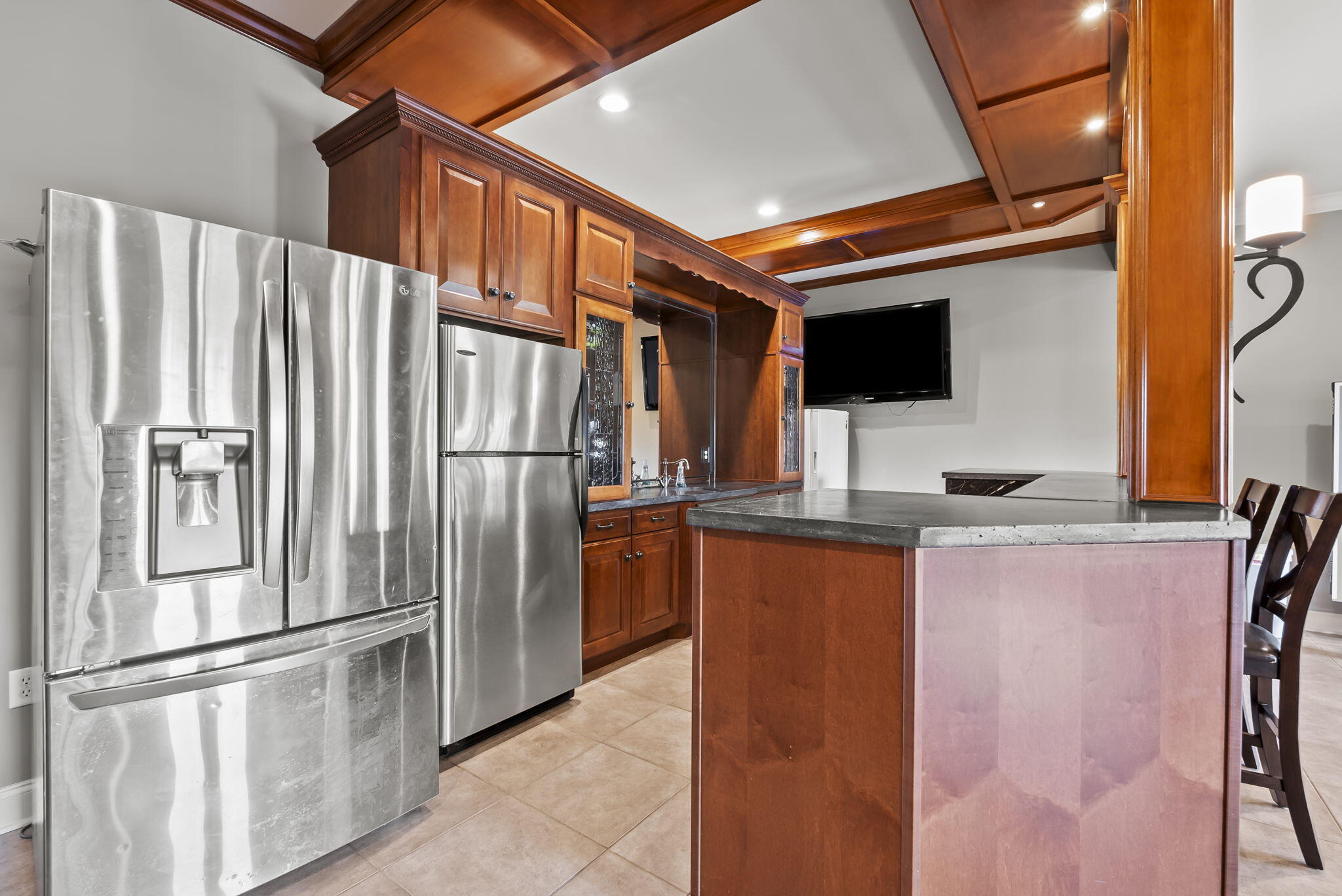127 King Fisher Way