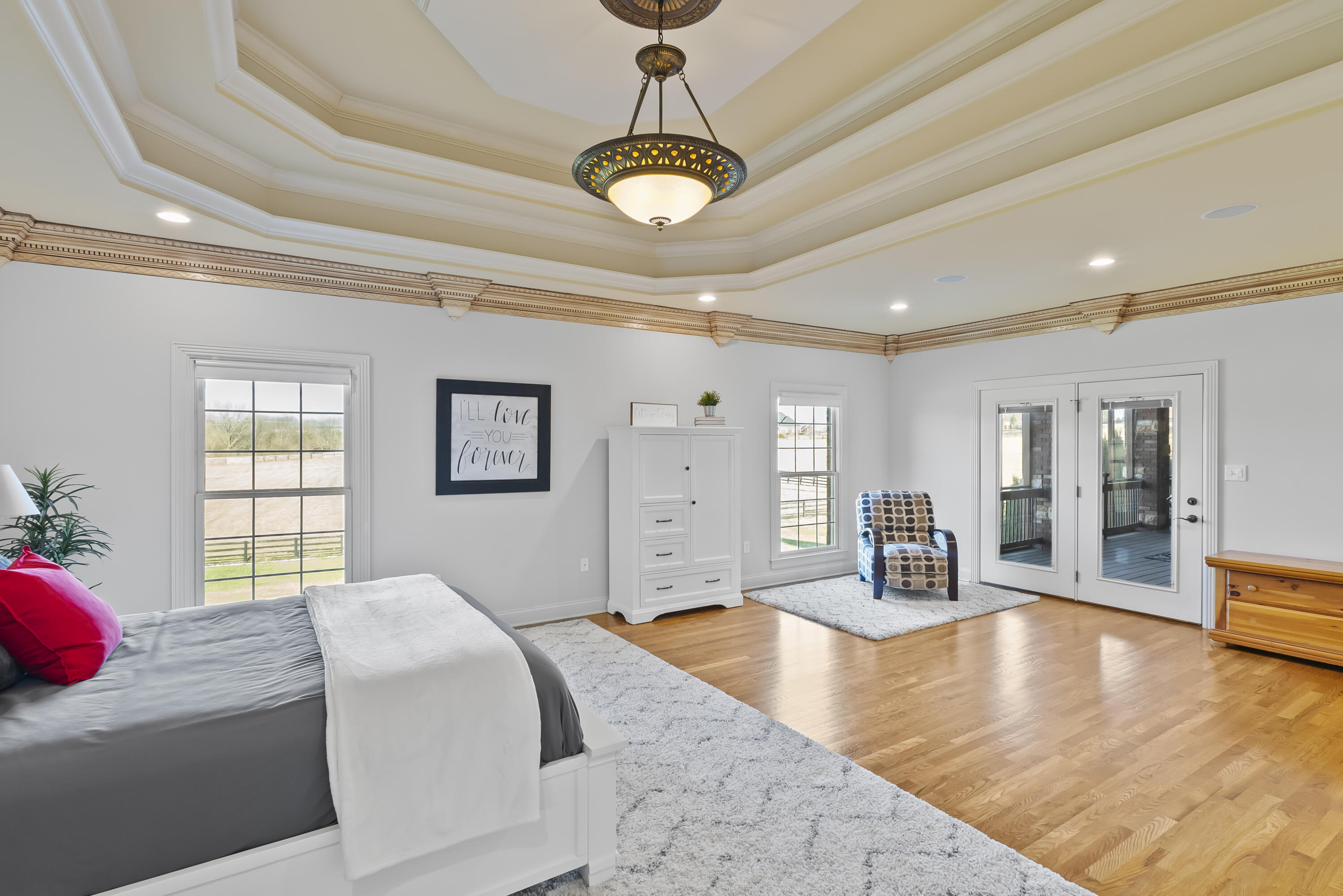 127 King Fisher Way