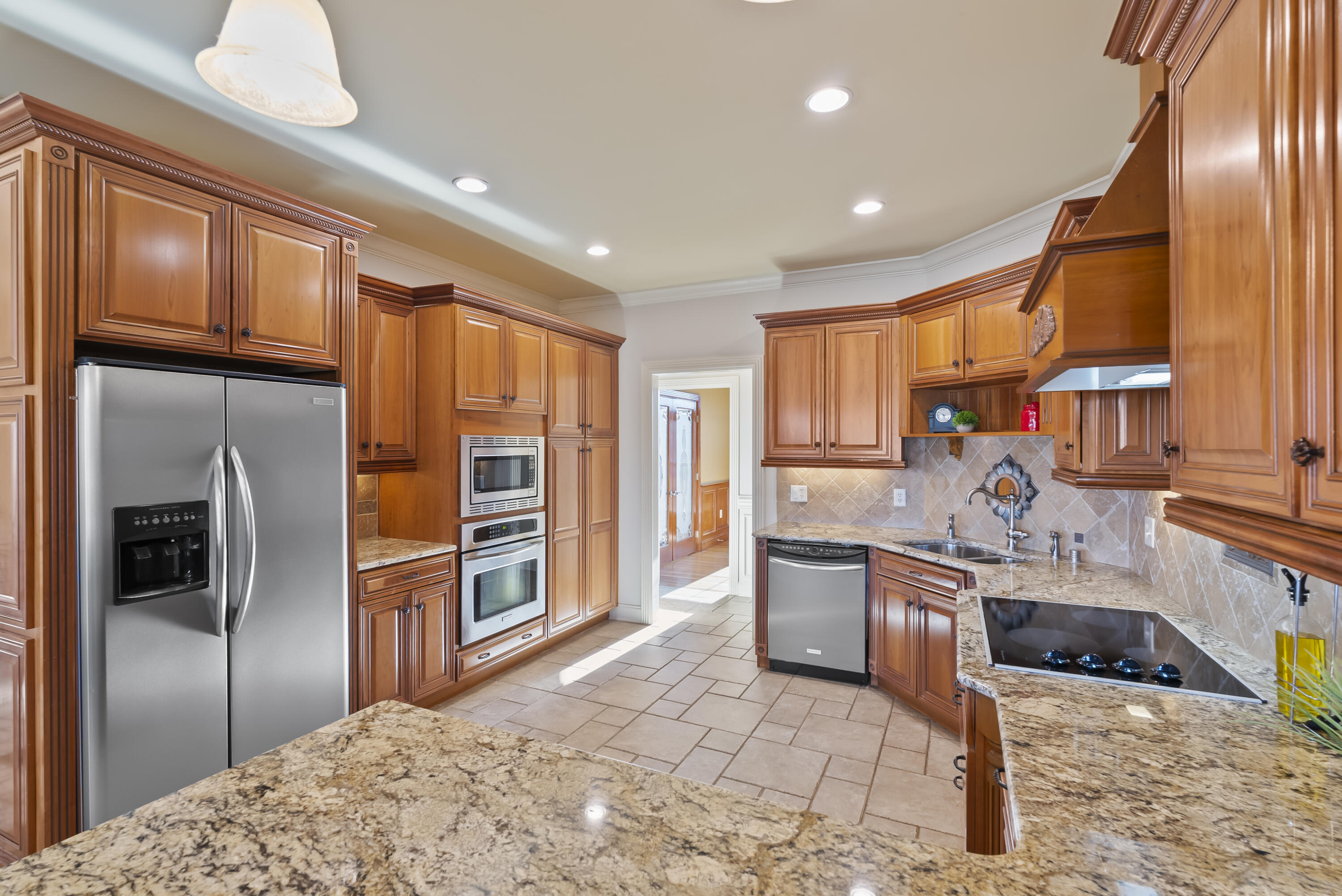 127 King Fisher Way
