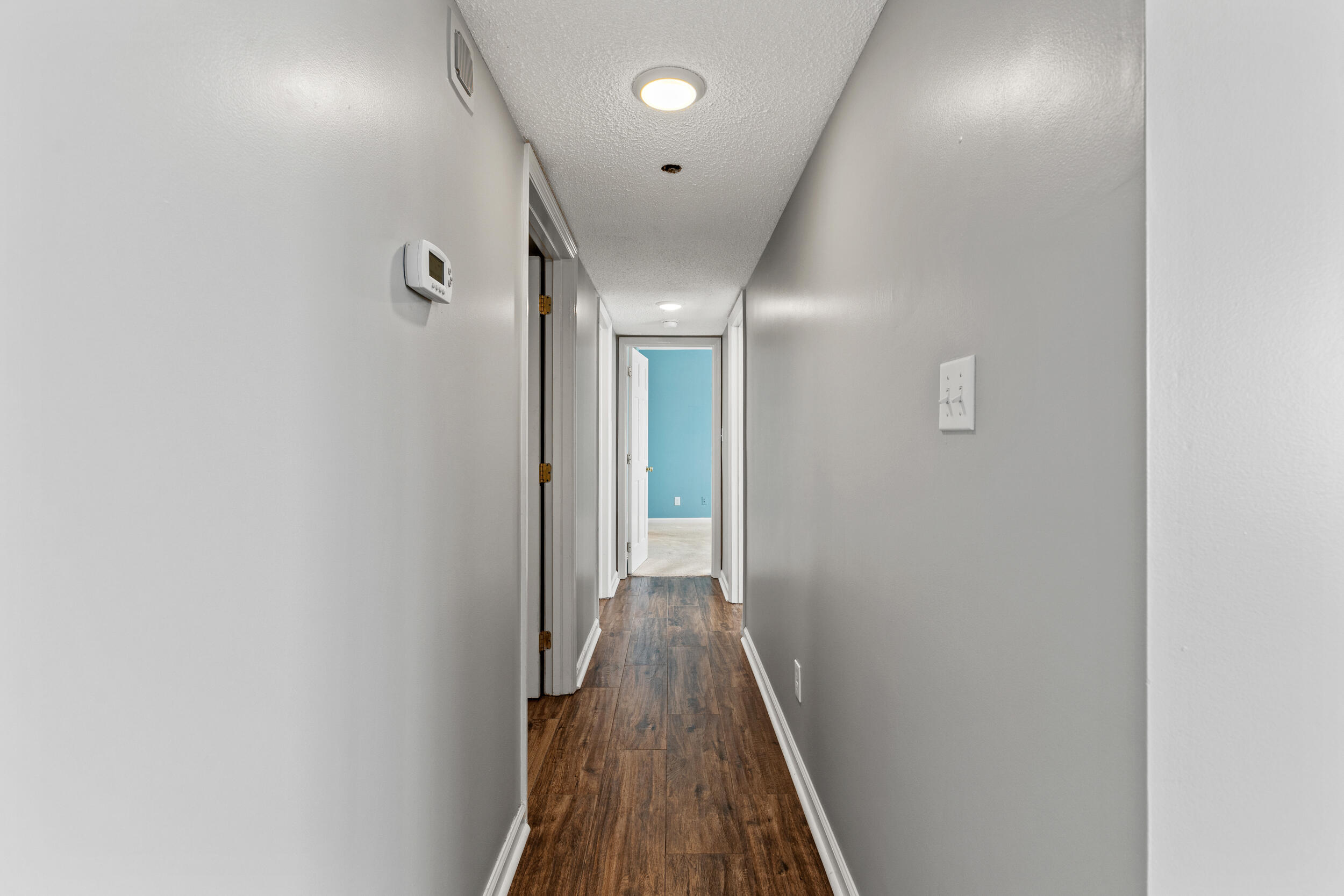 355 South Broadway, 204