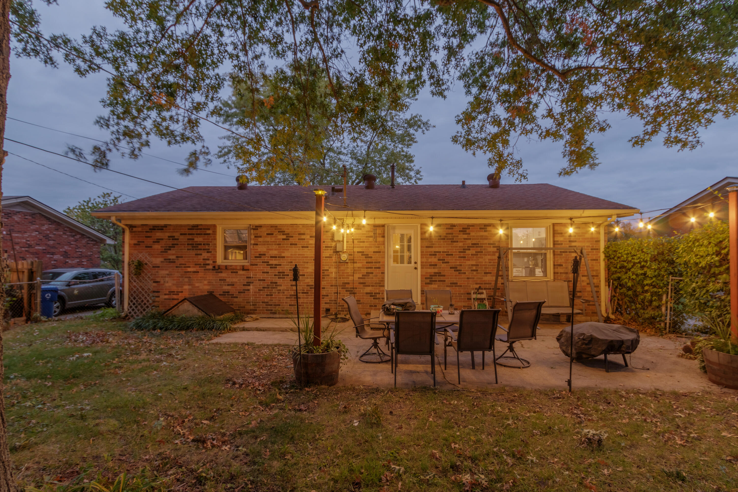 114 Holiday Road