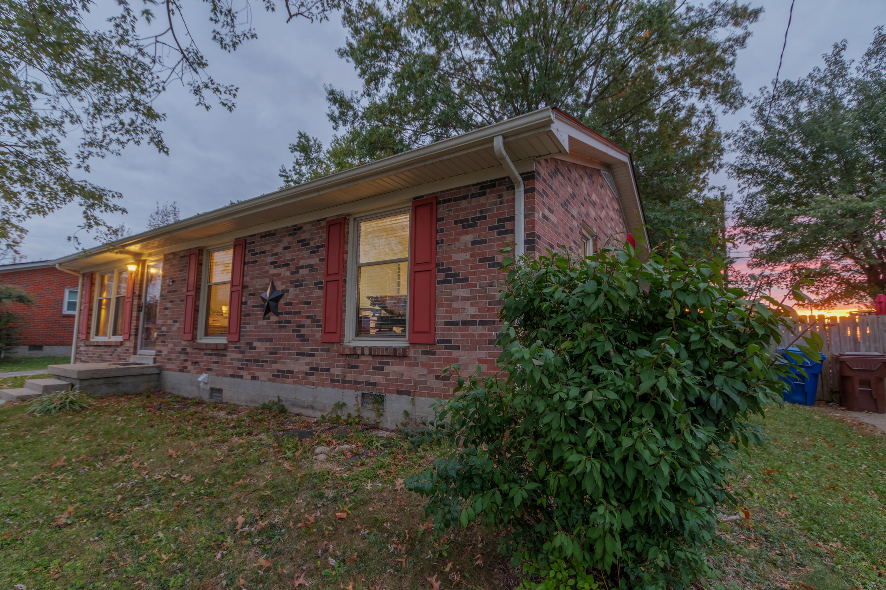 114 Holiday Road