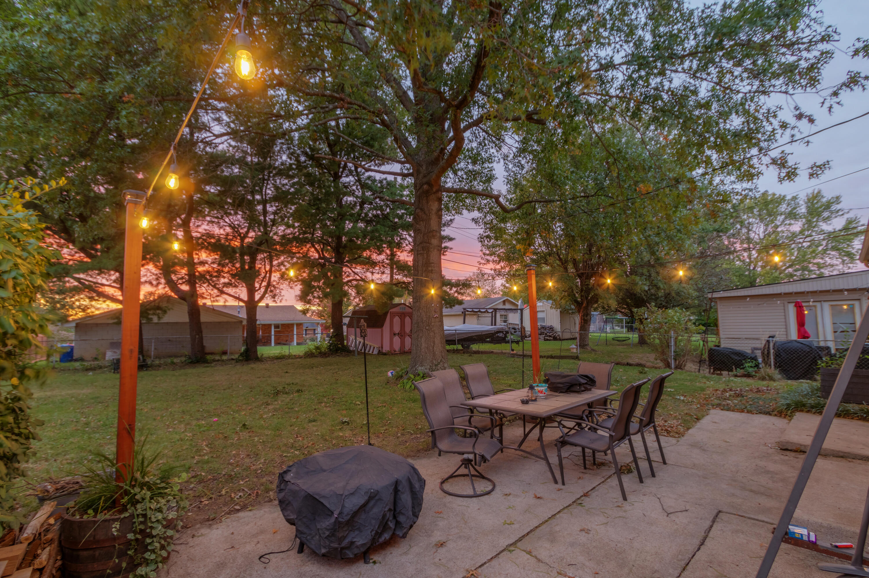 114 Holiday Road