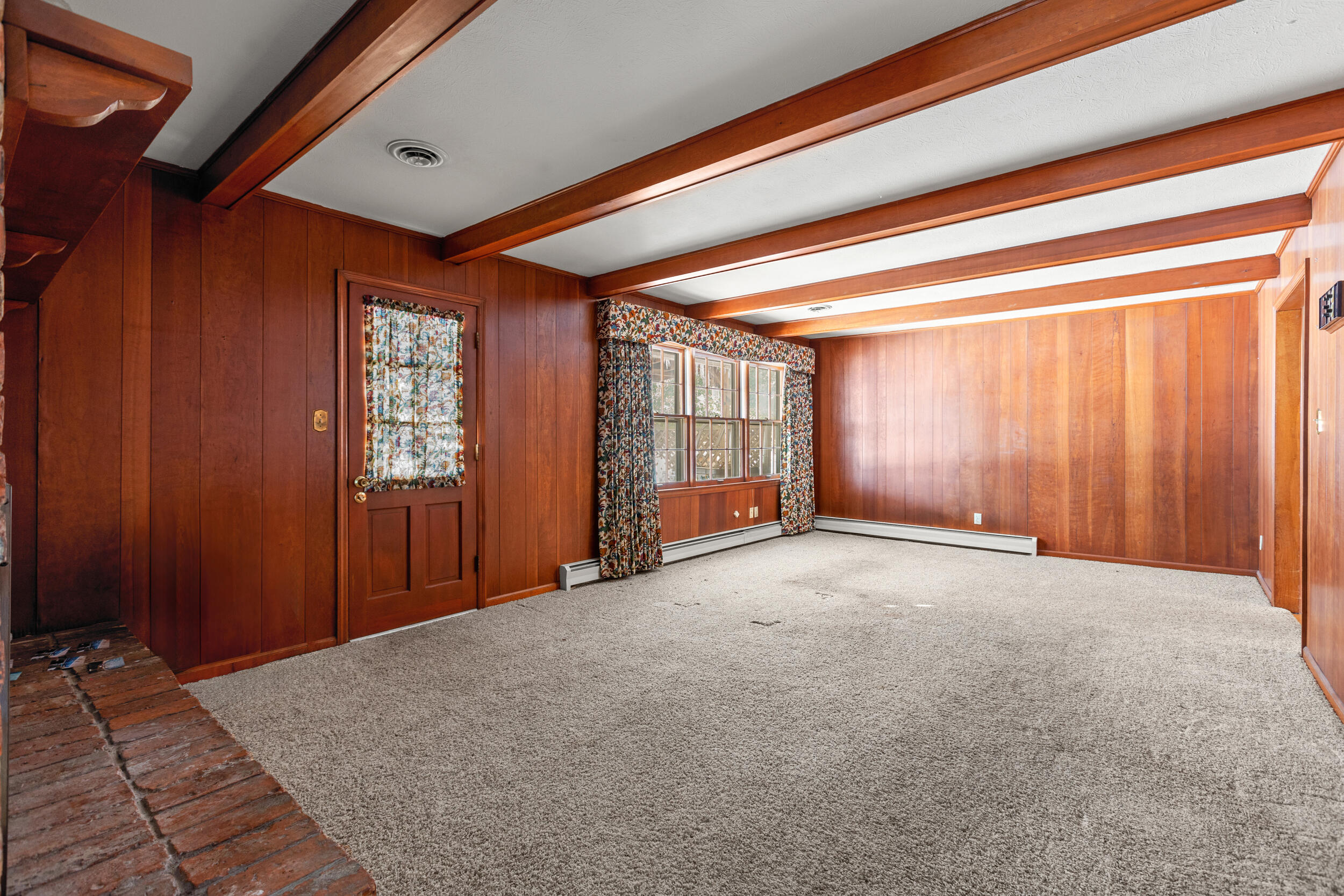 1877 Gayle Drive