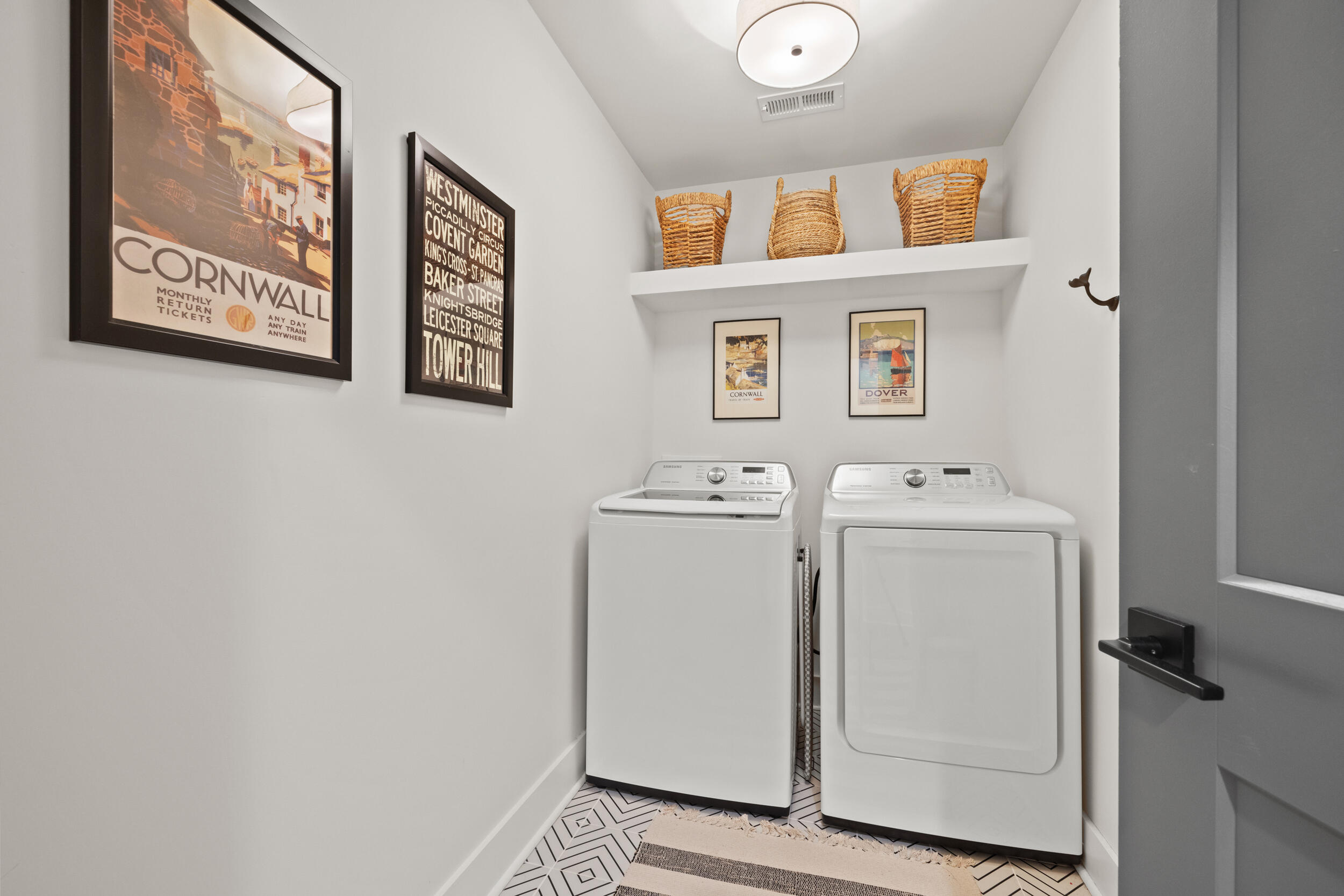 4275 Captains Court