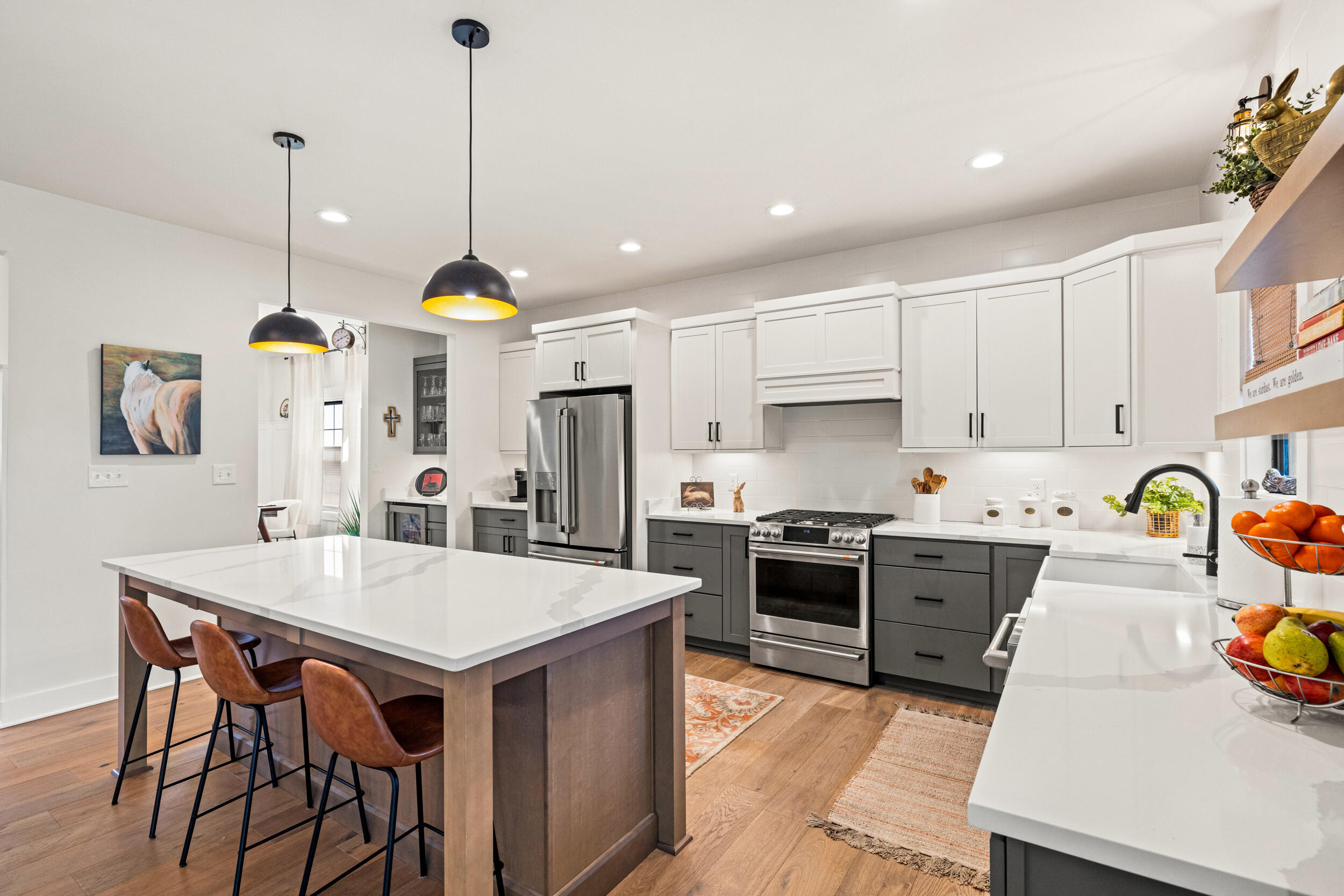 4275 Captains Court