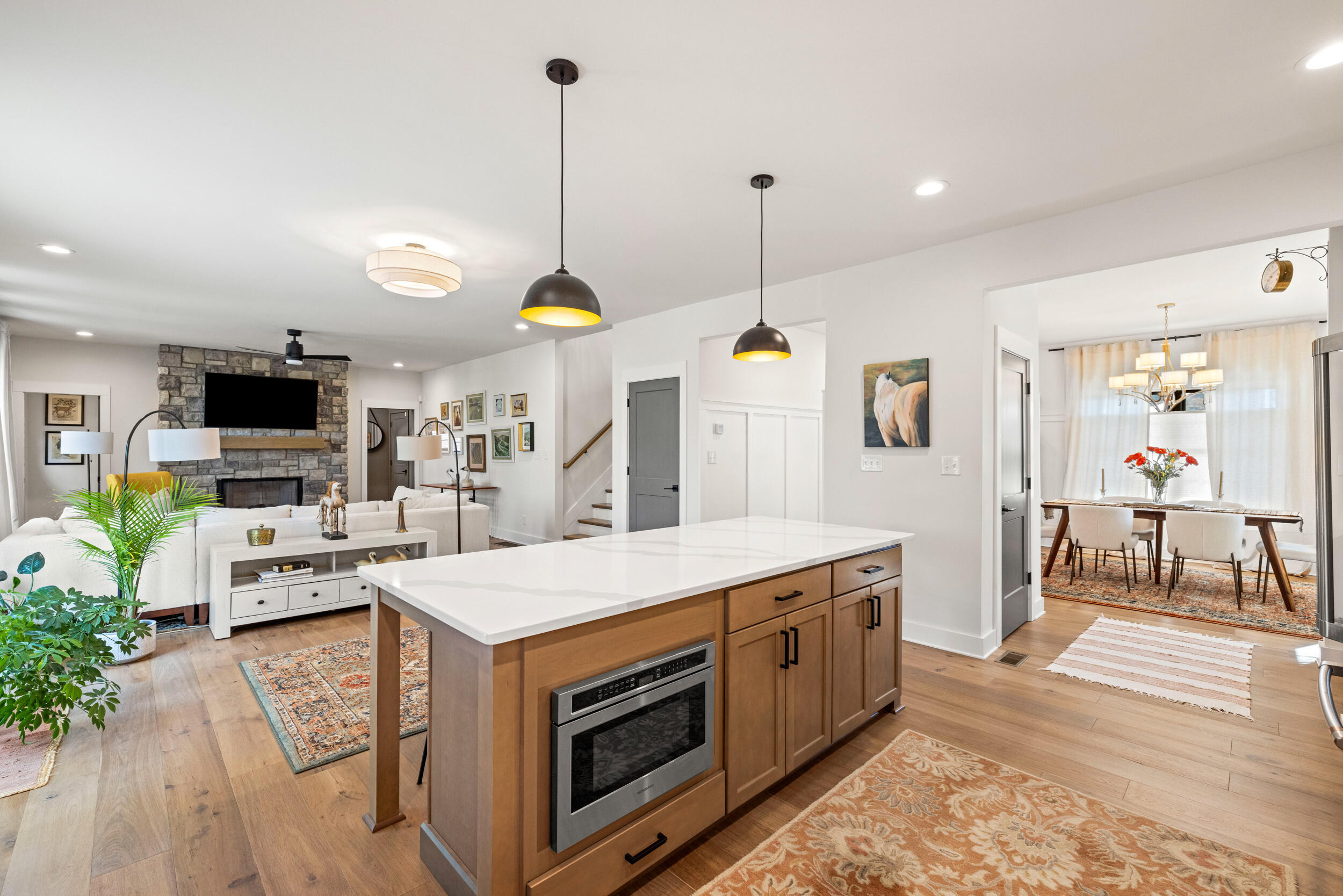 4275 Captains Court