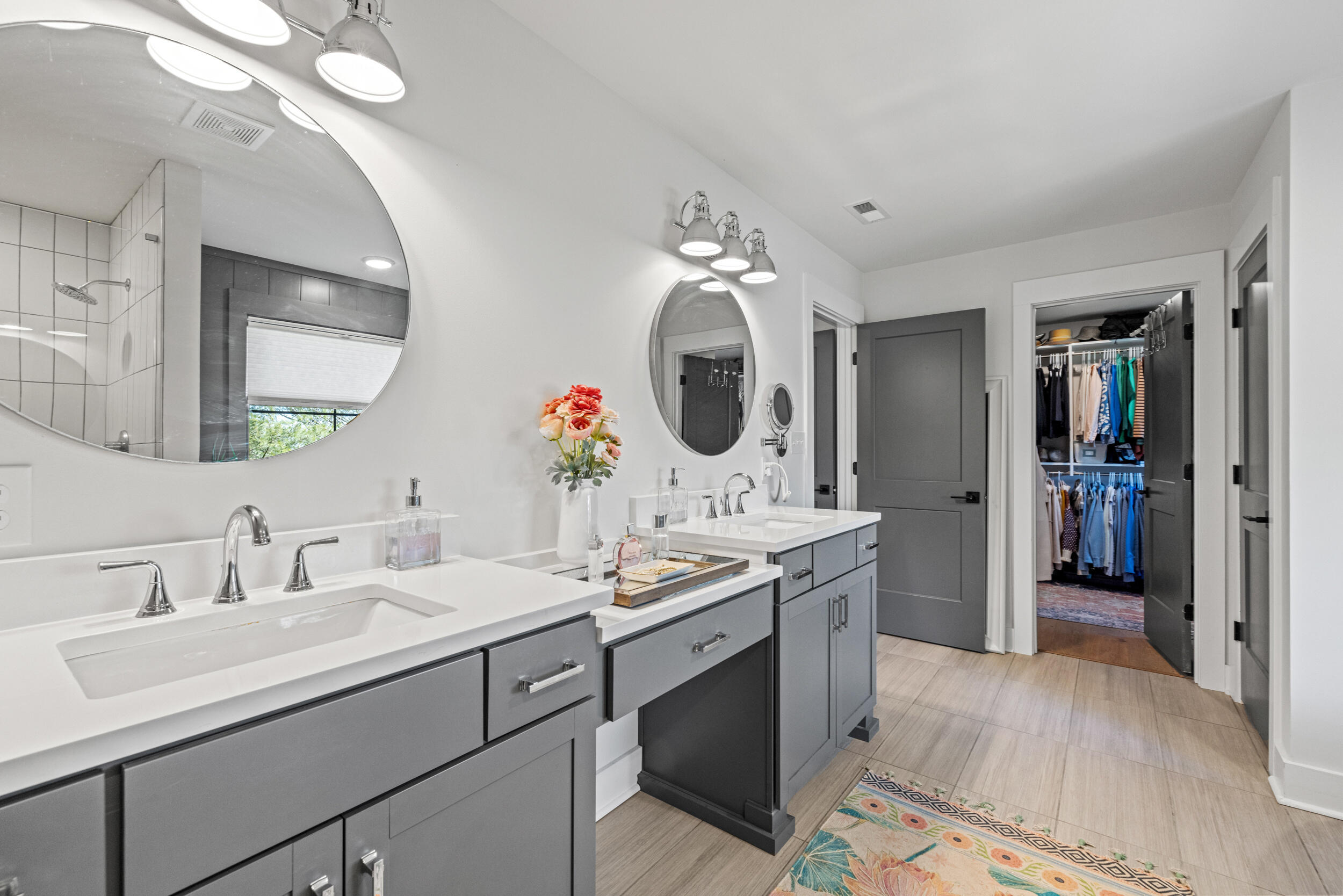 4275 Captains Court