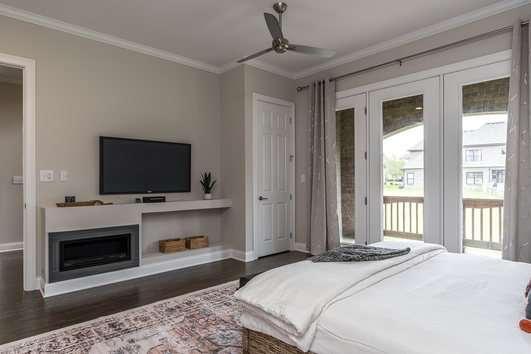 1700 Lucca Court