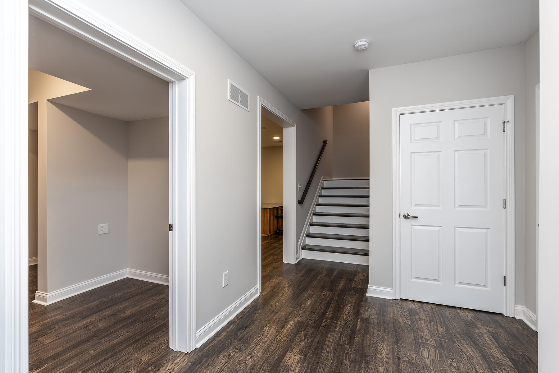 1700 Lucca Court