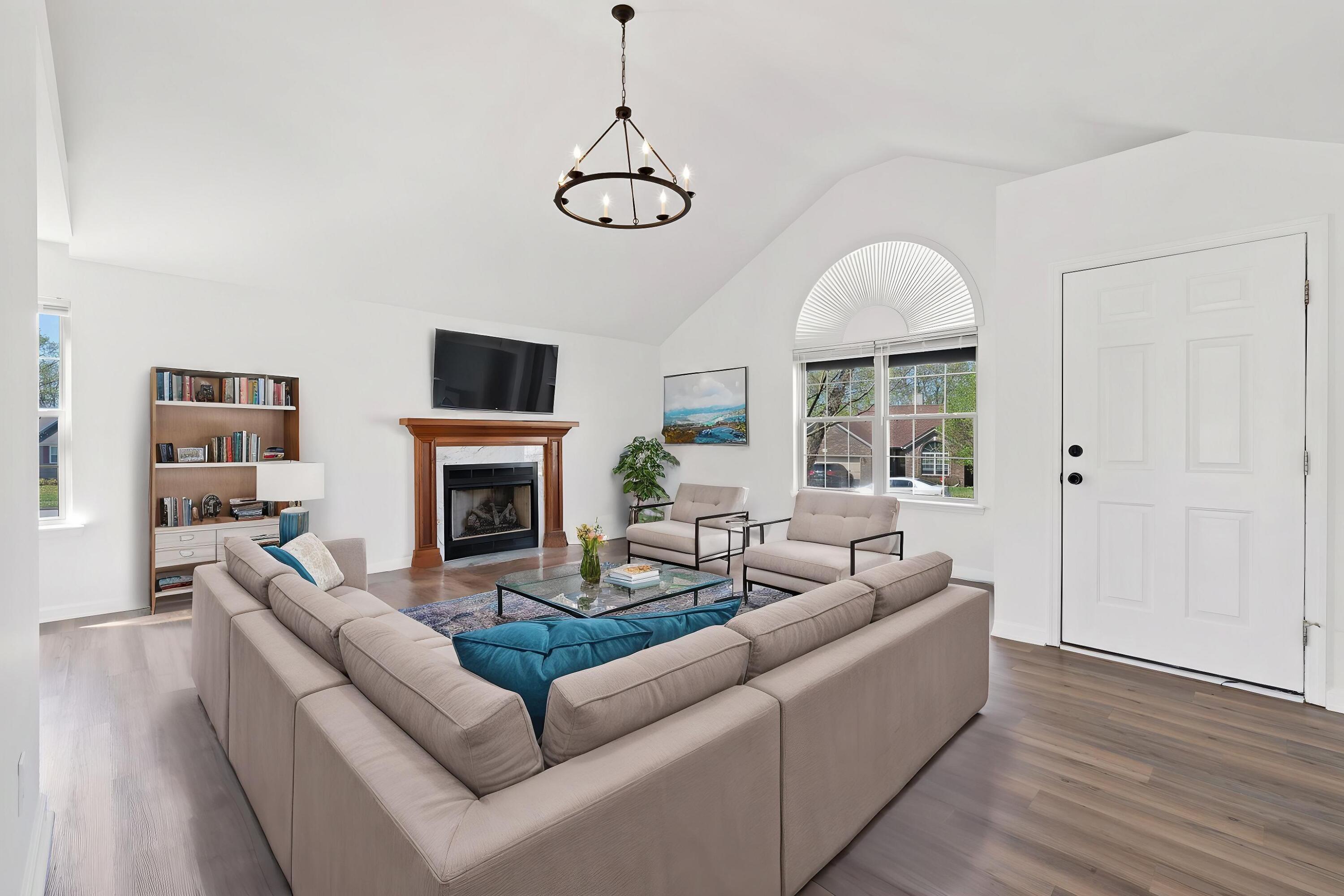 112 Walnut Ridge Court