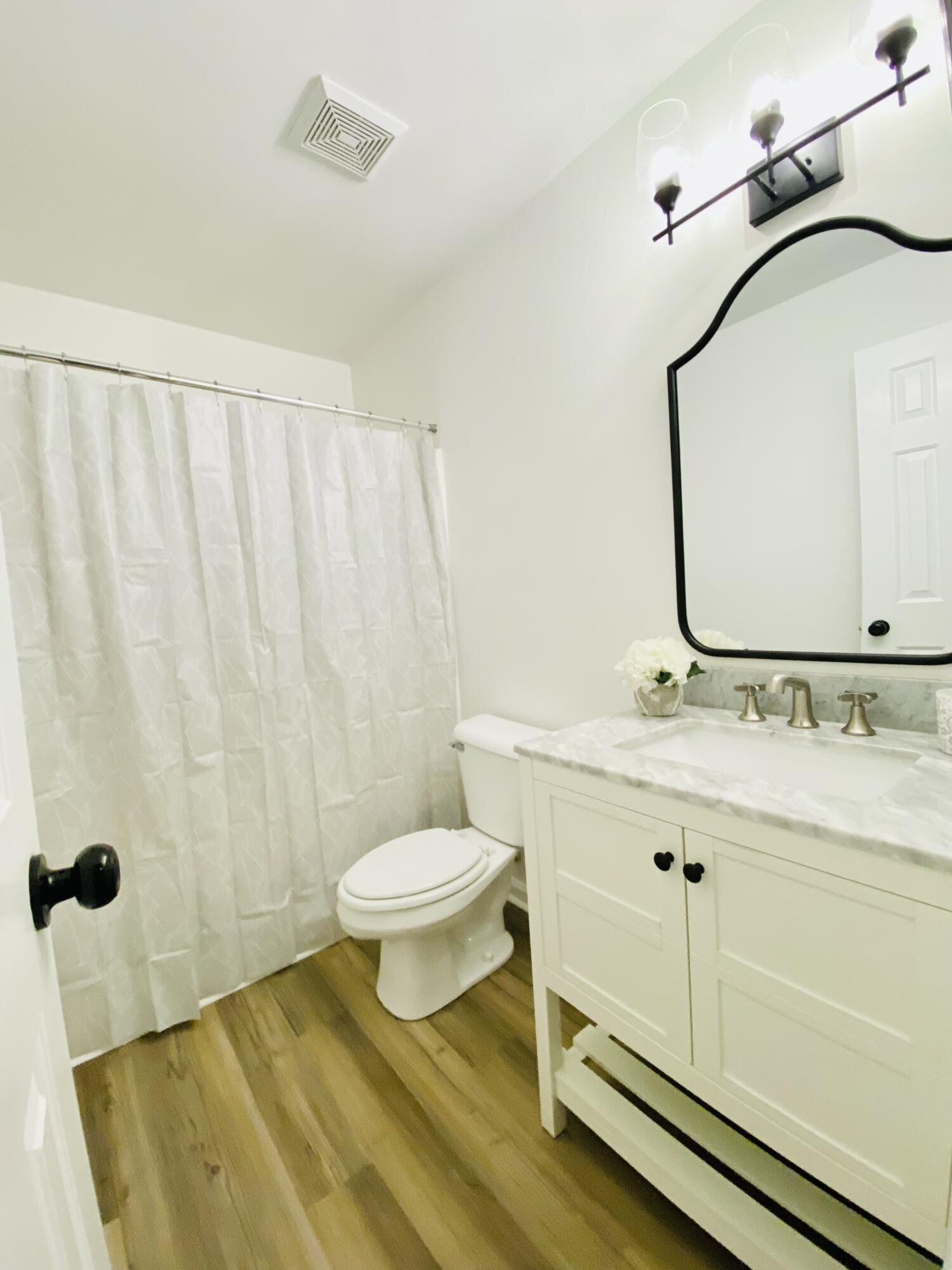 112 Walnut Ridge Court