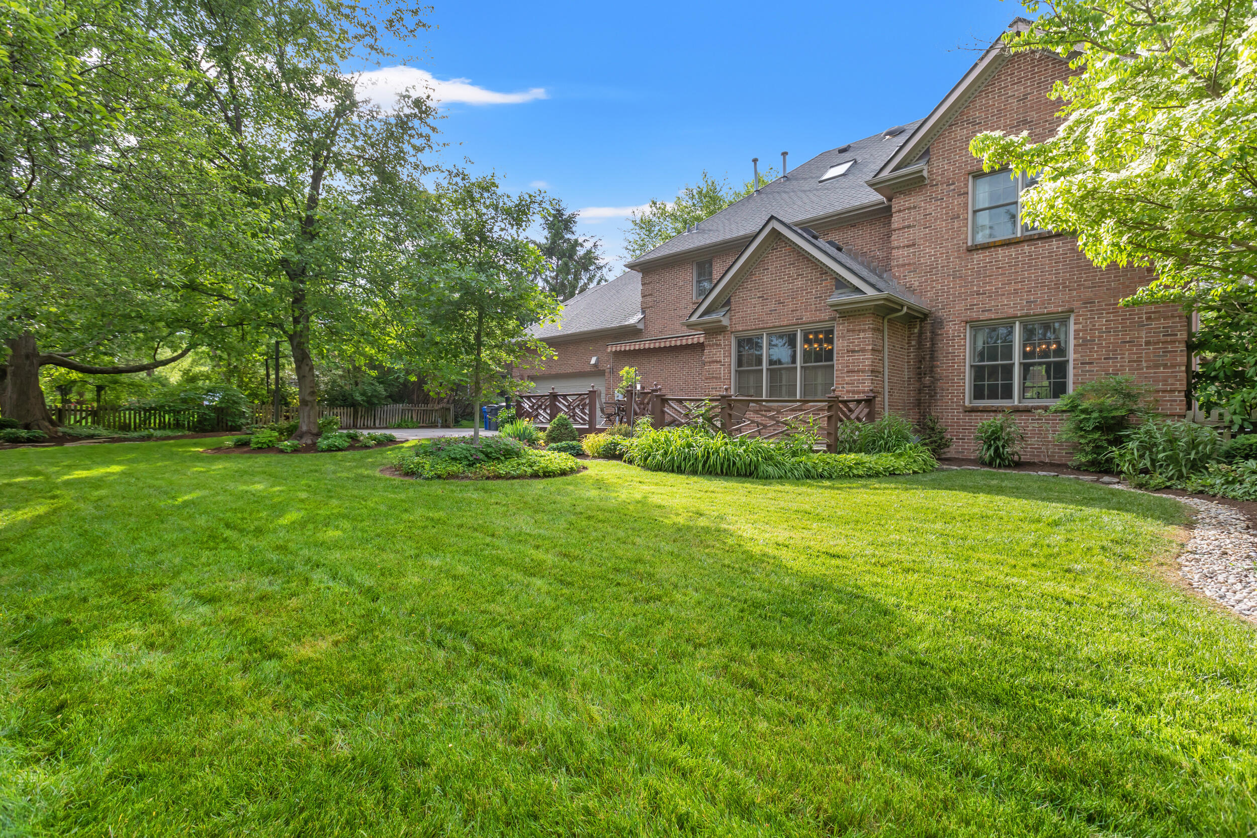 4942 Hartland Parkway