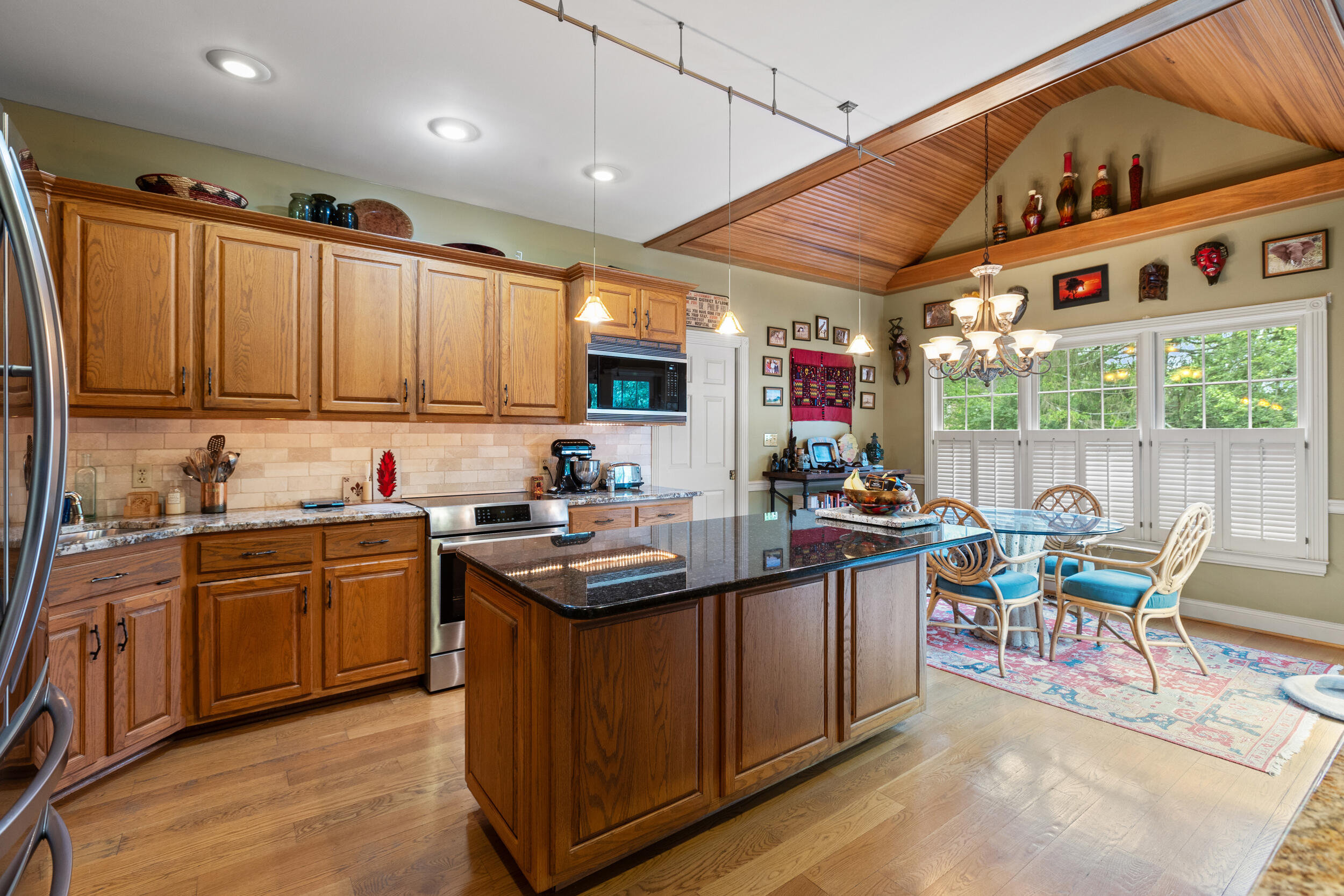 4942 Hartland Parkway