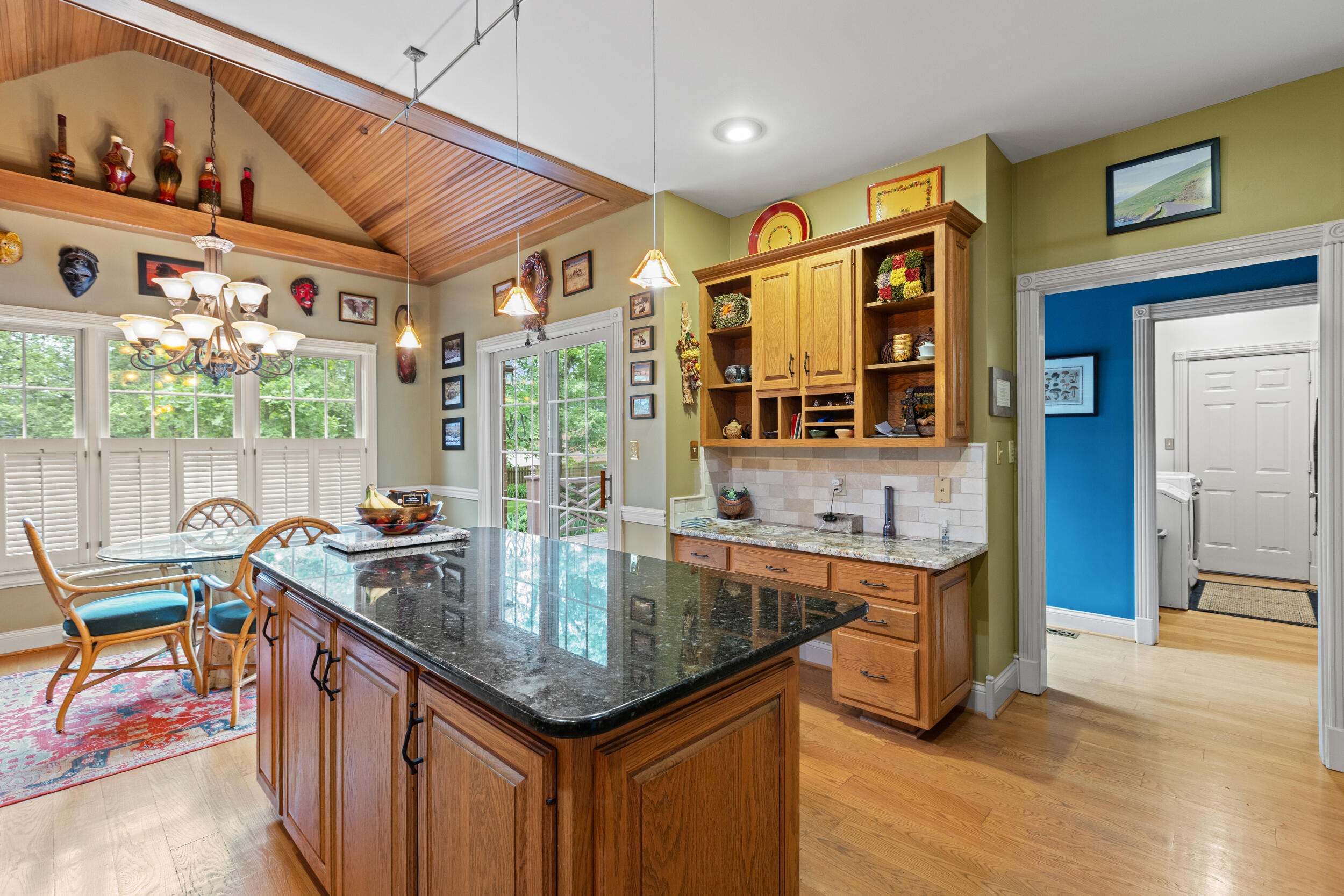 4942 Hartland Parkway