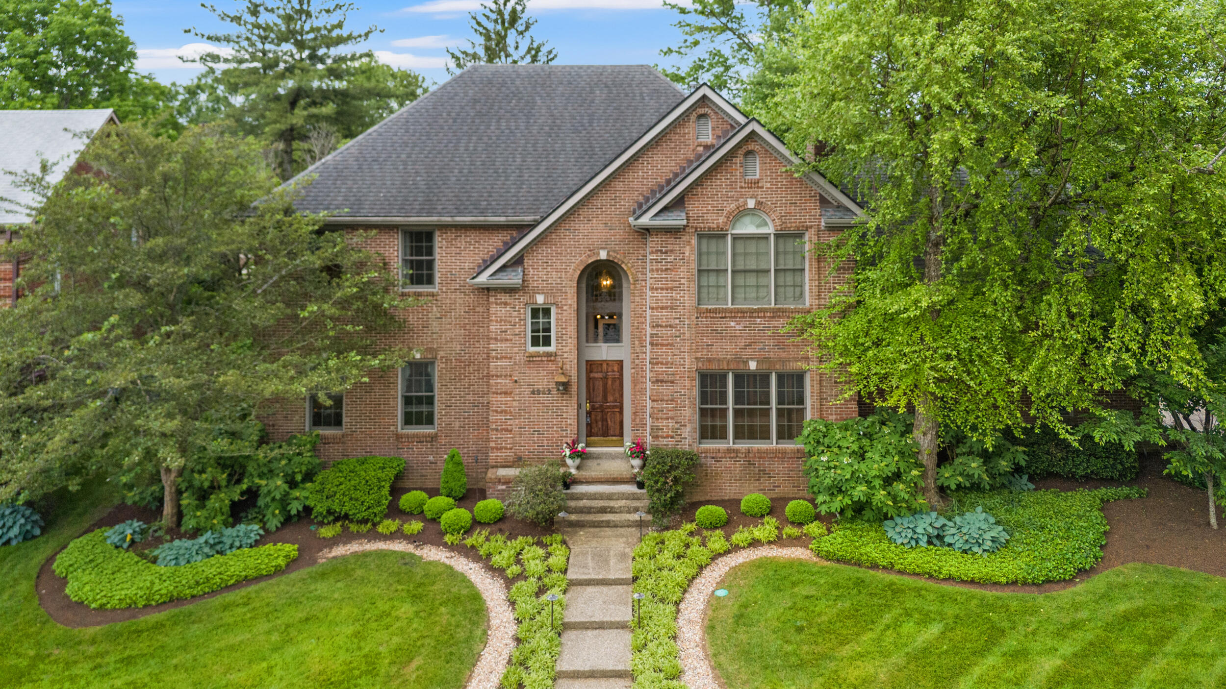 4942 Hartland Parkway